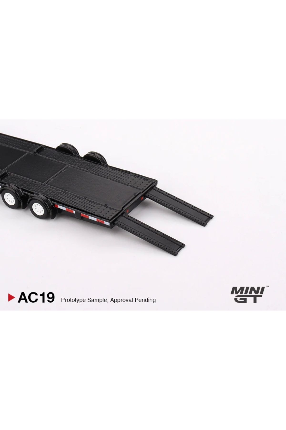 1/64 Car Hauler Trailer Black Mgtac19