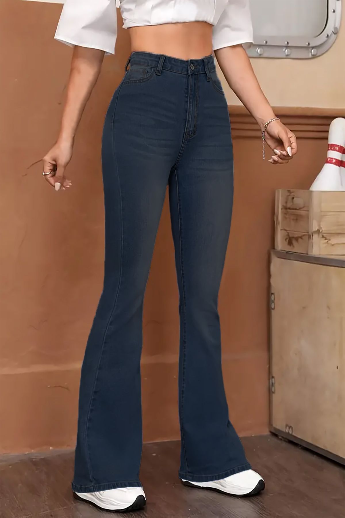 Kadın Koyu Mavi Ve Likralı Yüksek Bel Skinny Fit Ispanyol Paça Jean Kot Pantolon C605