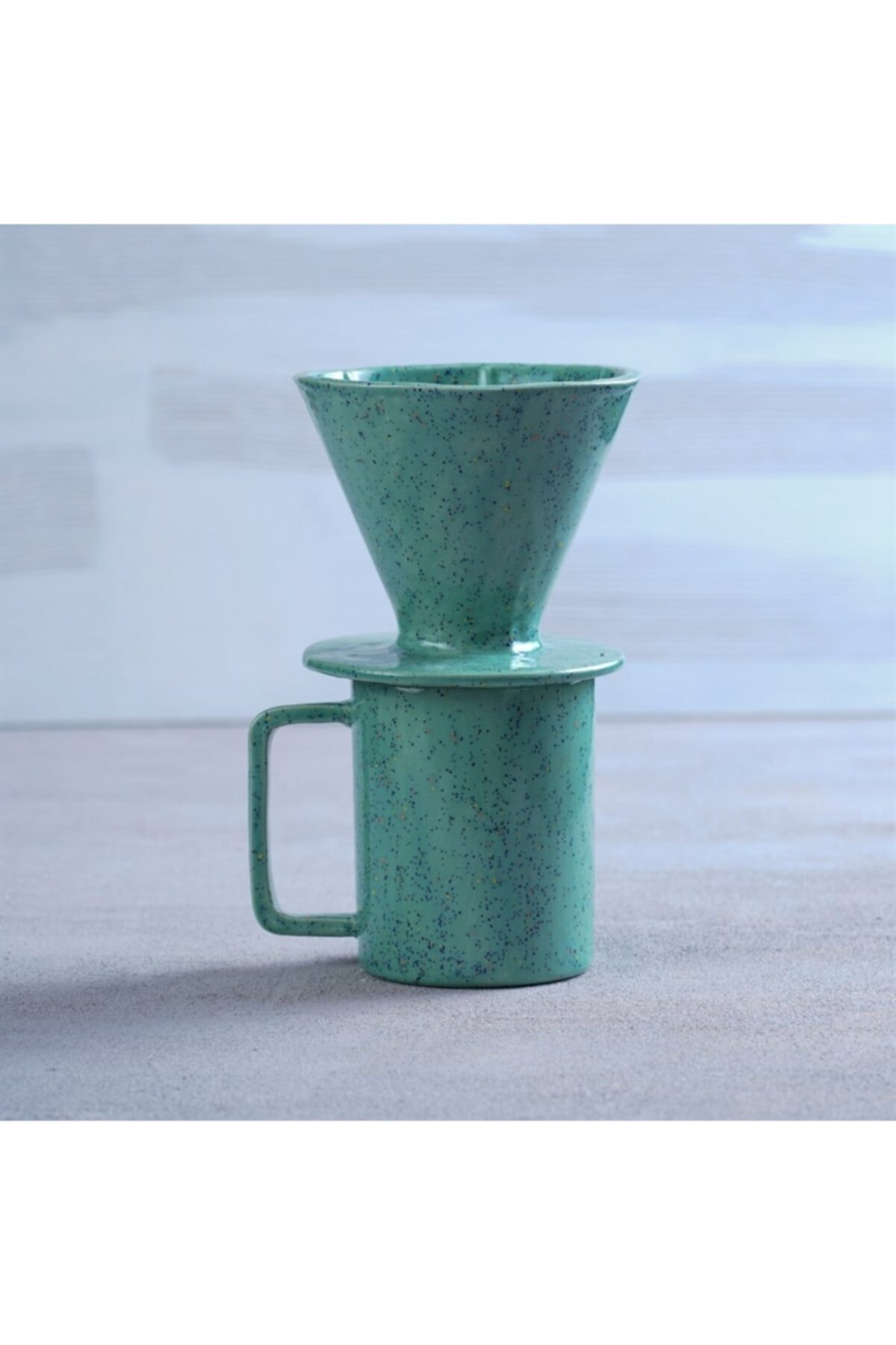 WUGU DESIGN & STUDIO Wugu Seramik V60 Dripper Seti - Benekli Yeşil