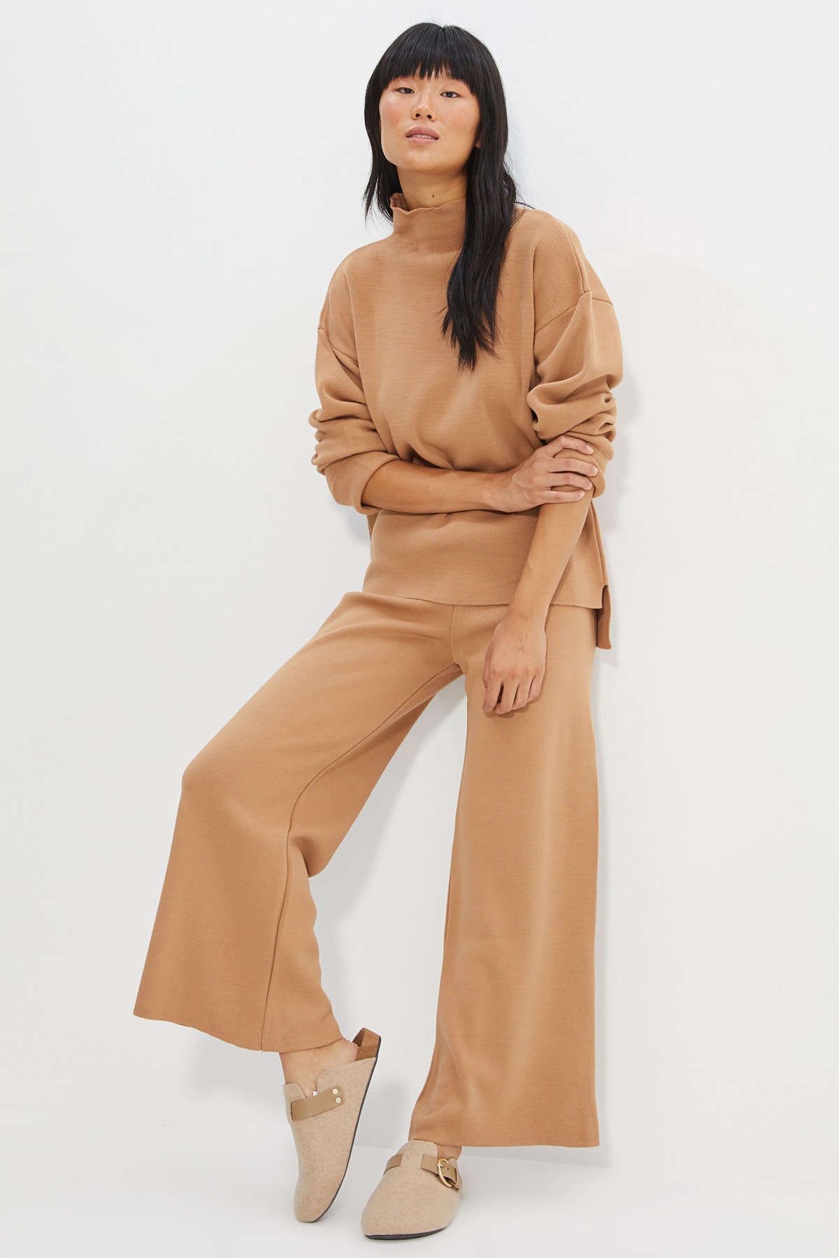 TRENDYOLMİLLA Camel Kazak Pantolon Triko Alt-Üst Takım TWOAW21AU0060