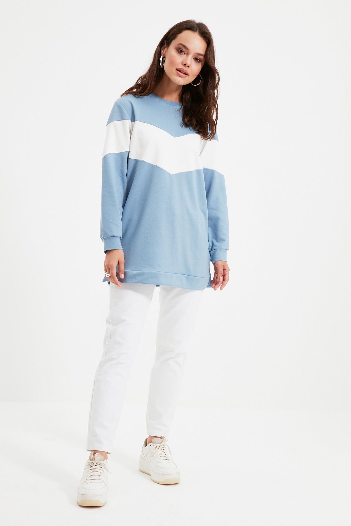 Trendyol Modest Mavi Örme Uzun Sweatshirt TCTAW22TW0017