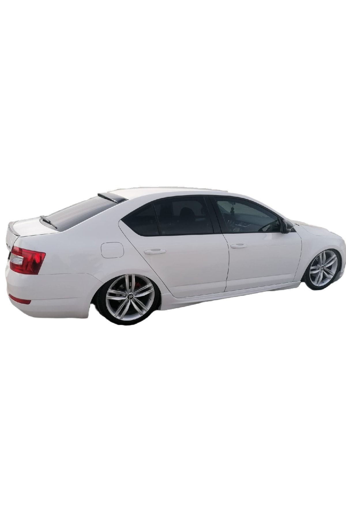 SM Auto Skoda Octavia Yan Marşpiyel Takımı (plastik) Boyasız