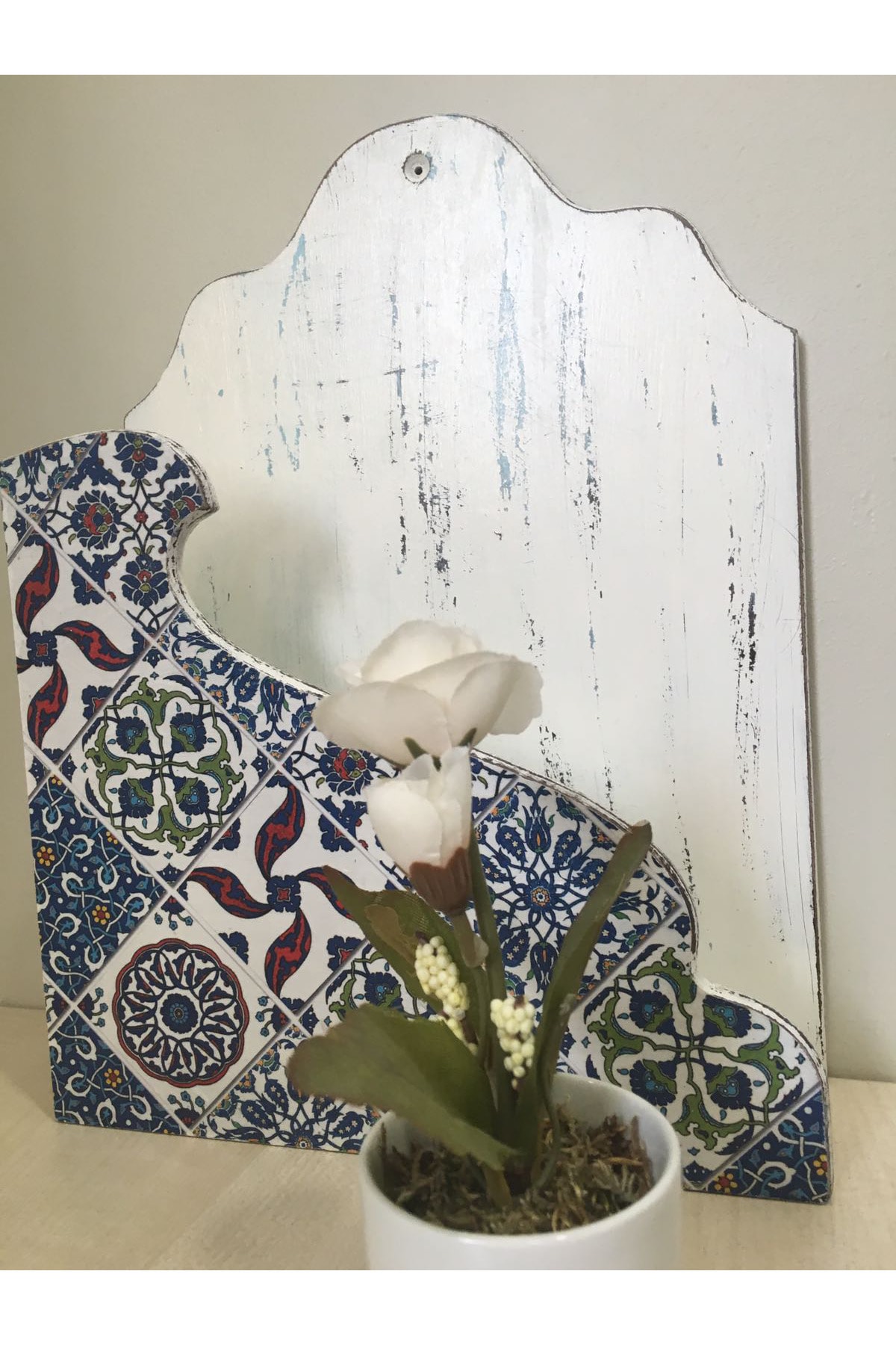 Tadeho Ahşap Eskitme Beyaz Klasör