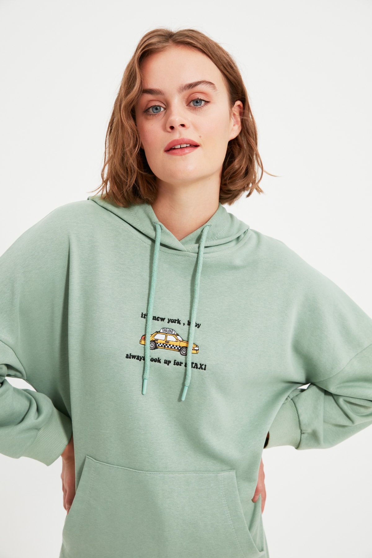 Trendyol Modest Mint Nakış Detaylı Örme Sweatshirt TCTAW22TW0069