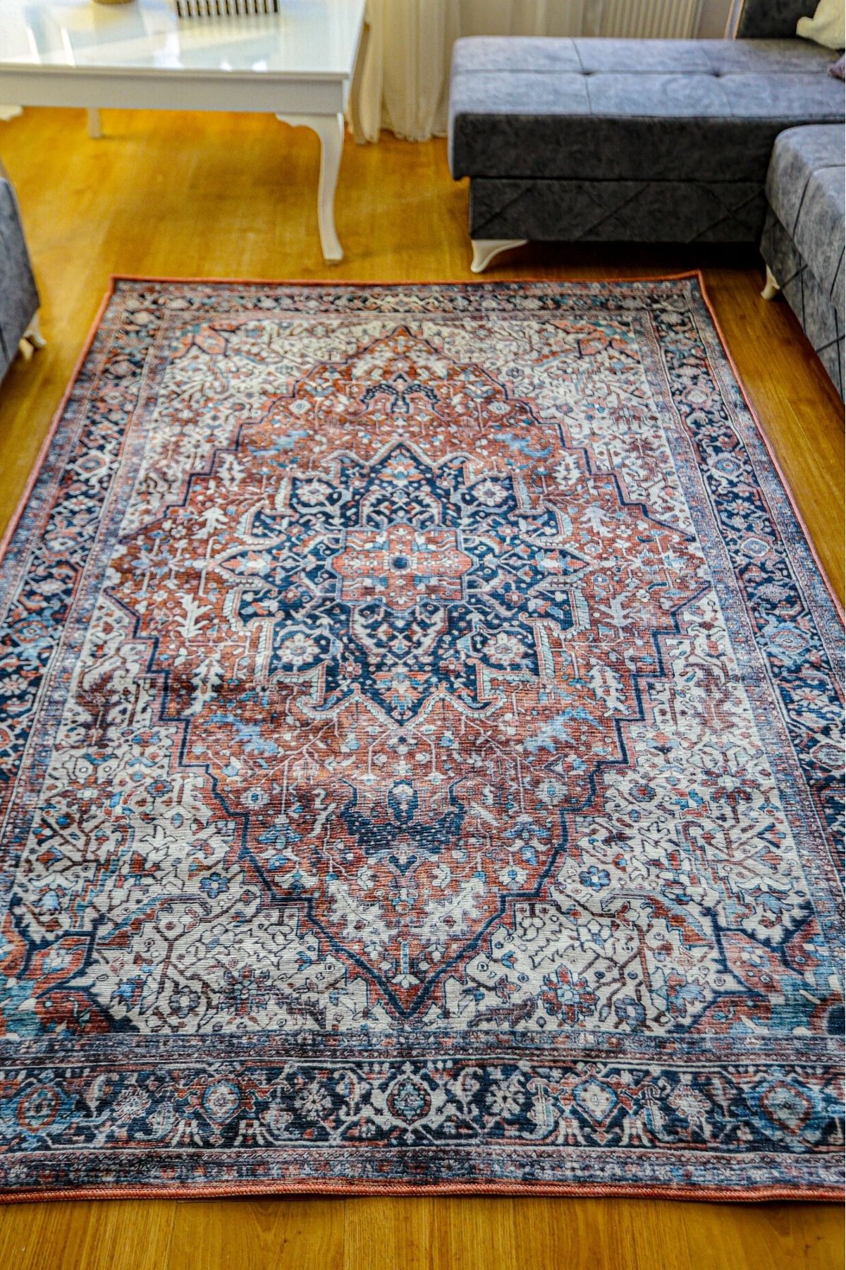 Anadolu Kilim Antik Desenli Kaymaz Taban Yıkanabilir Vintage Dokuma Makine Halısı