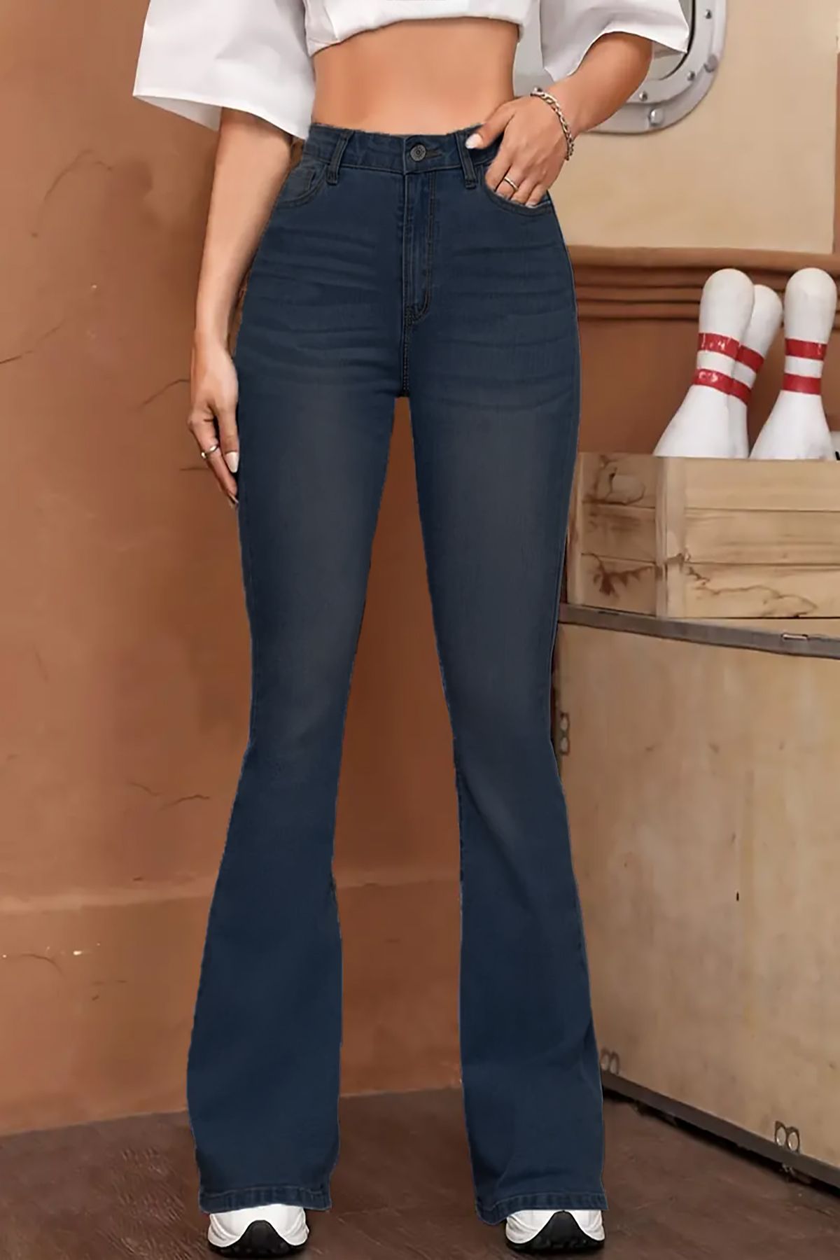 Kadın Koyu Mavi Ve Likralı Yüksek Bel Skinny Fit Ispanyol Paça Jean Kot Pantolon C605