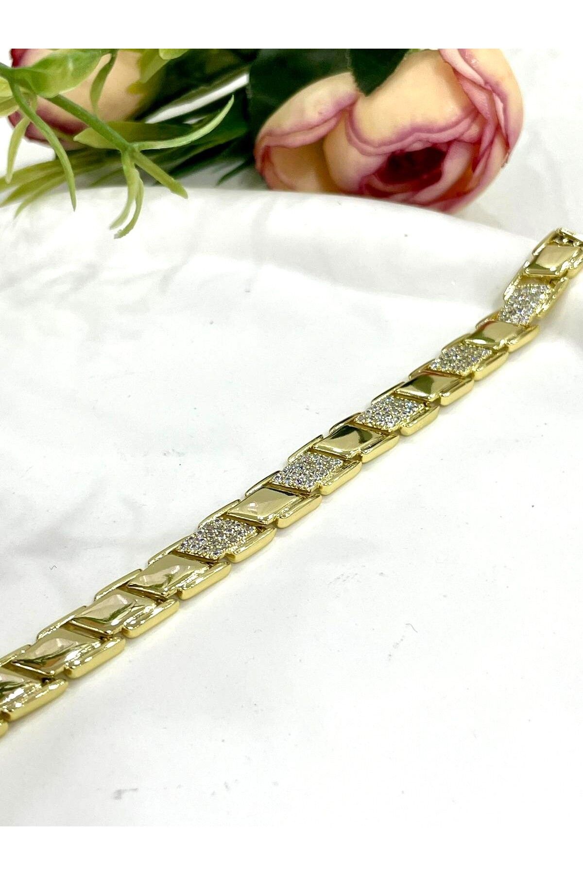 Vip Ray Zirkon Taşlı Çelik Bileklik (14K Gold/17-19cm)