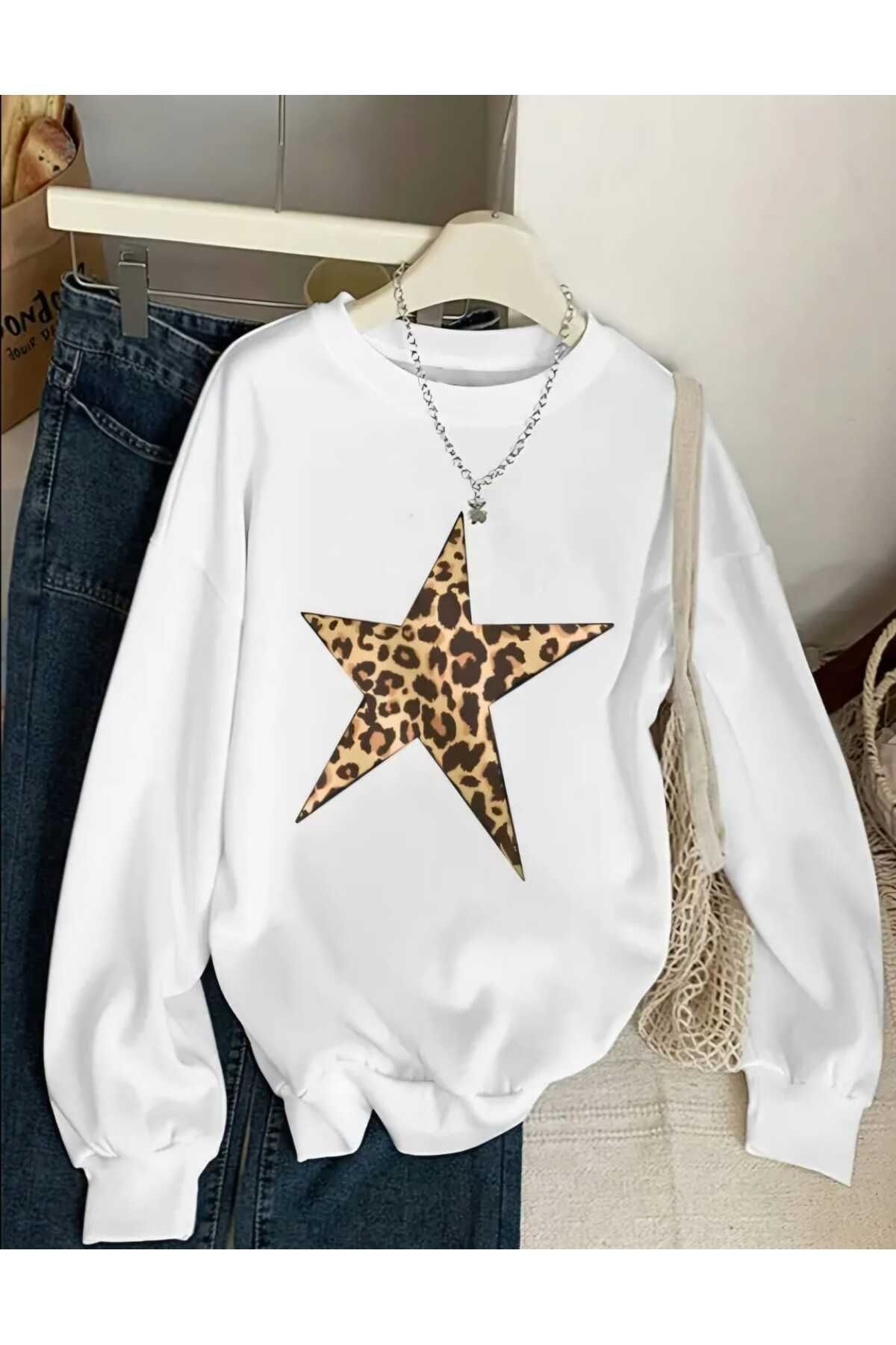 Leopar Yıldız Desenli Baskılı Bisiklet Yaka Oversize Sweatshirt Kadın