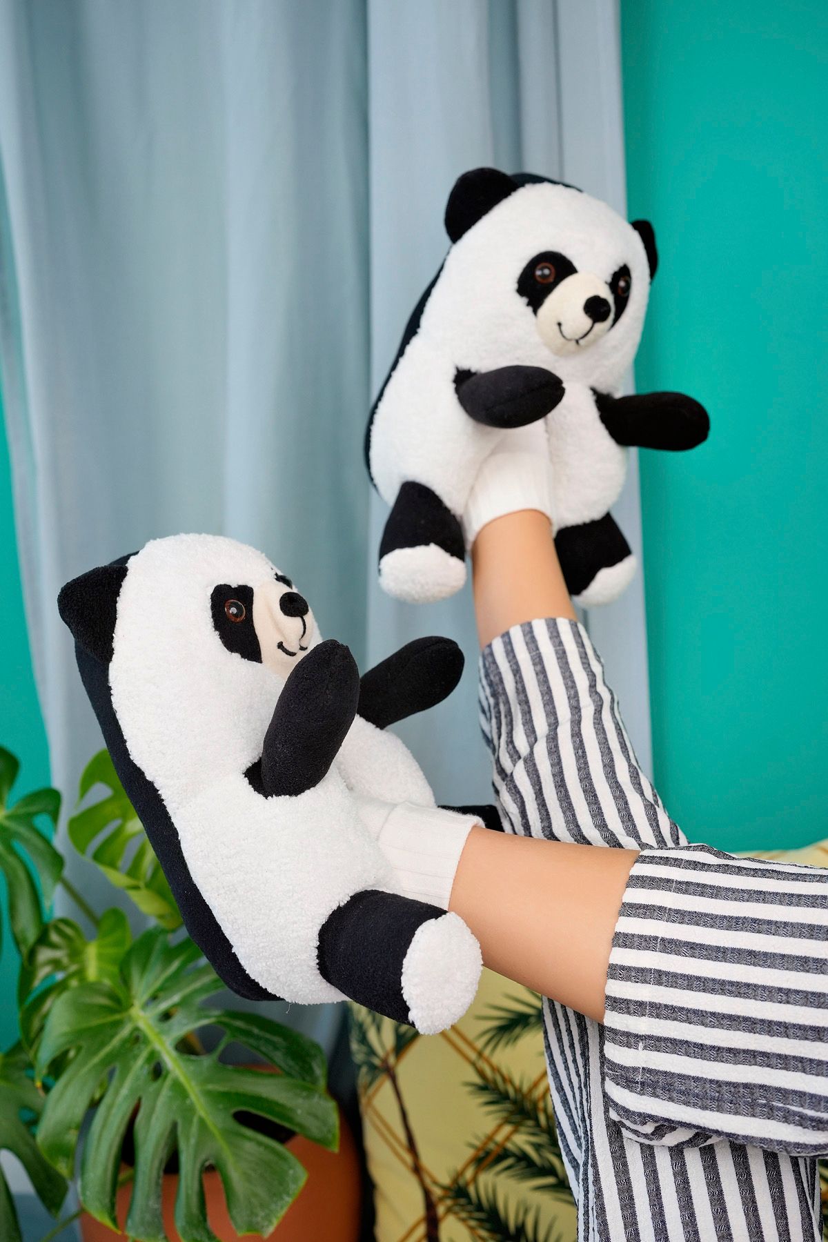 Panda Rahat Peluş Sessiz Taban Yıkamalı Unisex Panduf Ev Botu