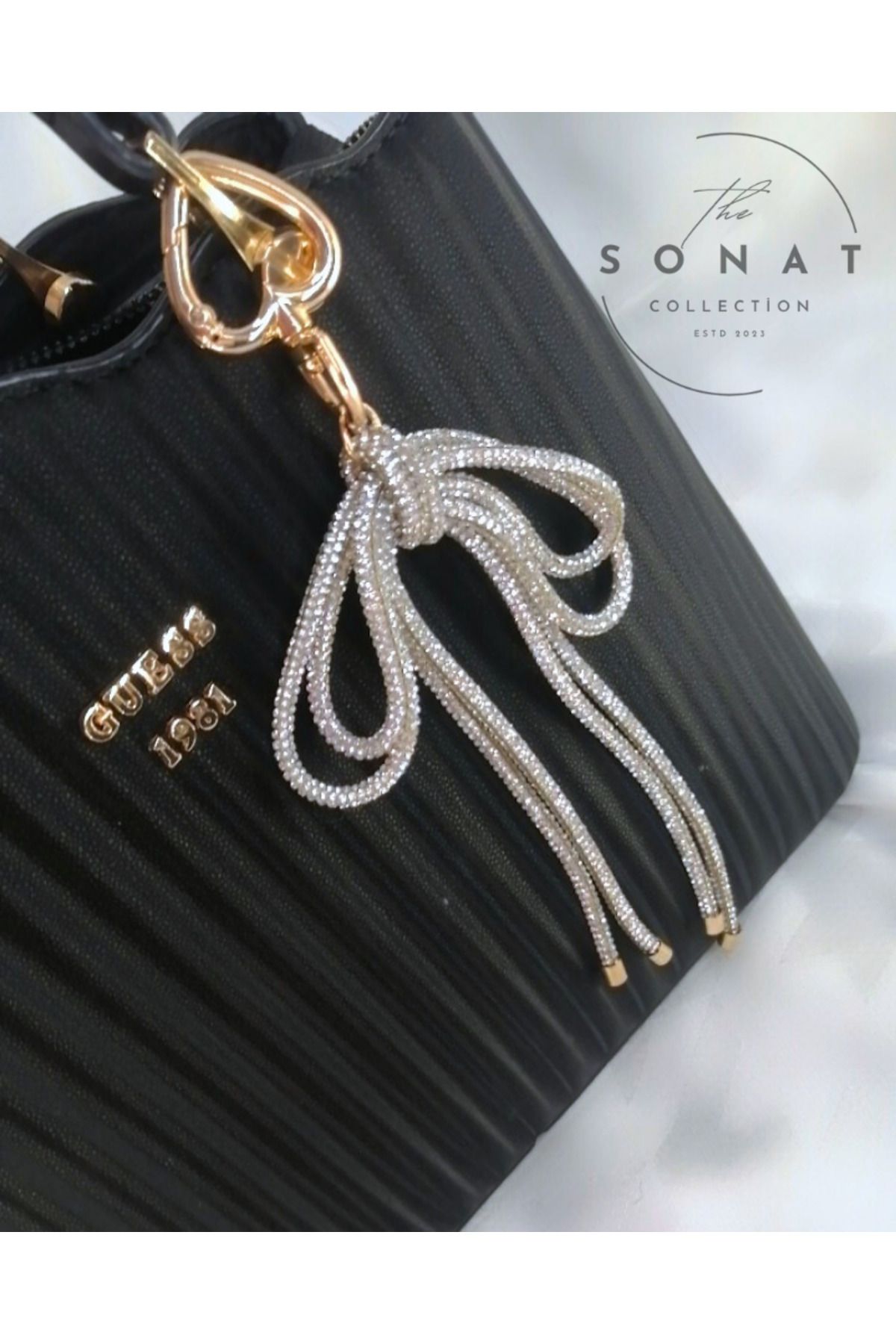 Sonat Collection Zirkon Taşlıve Şık Fiyonklu...