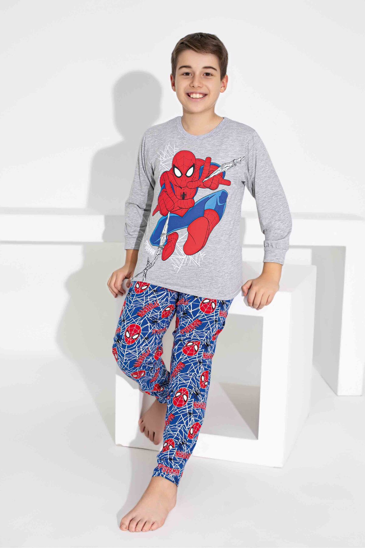 Erkek Çocuk Ve Garson Boy gri Spiderman Penye Süprem Pijama Takımı