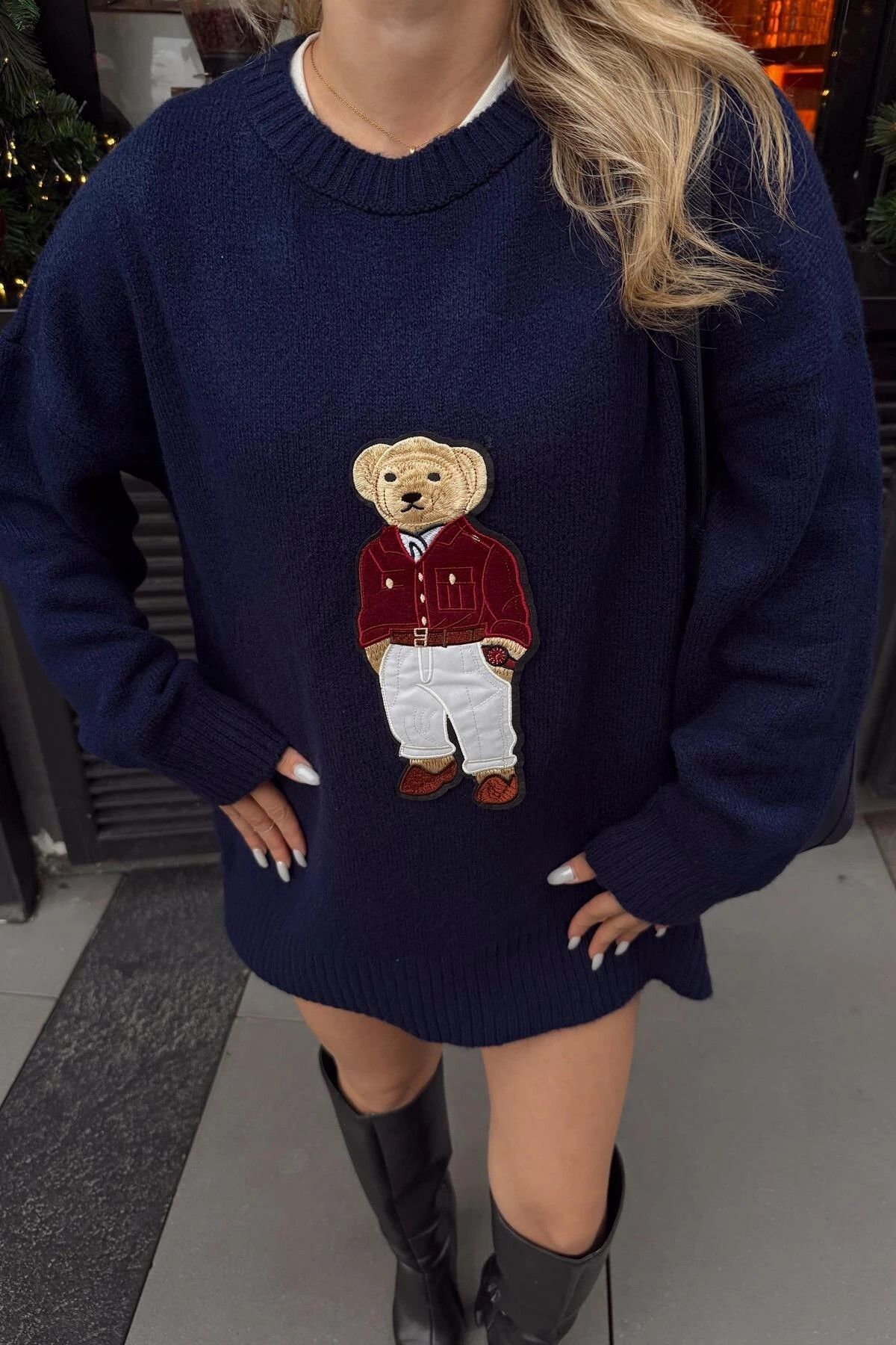 Kadın Lacivert Teddy Ayıcık Nakışlı Oversize Triko Bisiklet Yaka Kazak 5205