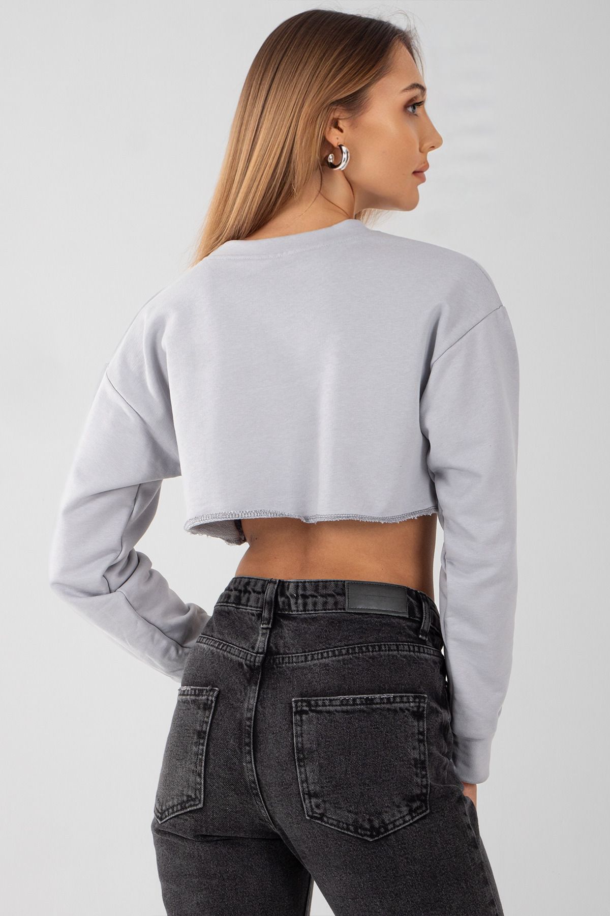 Kadın Uzun Kol Crop Sweatshirt