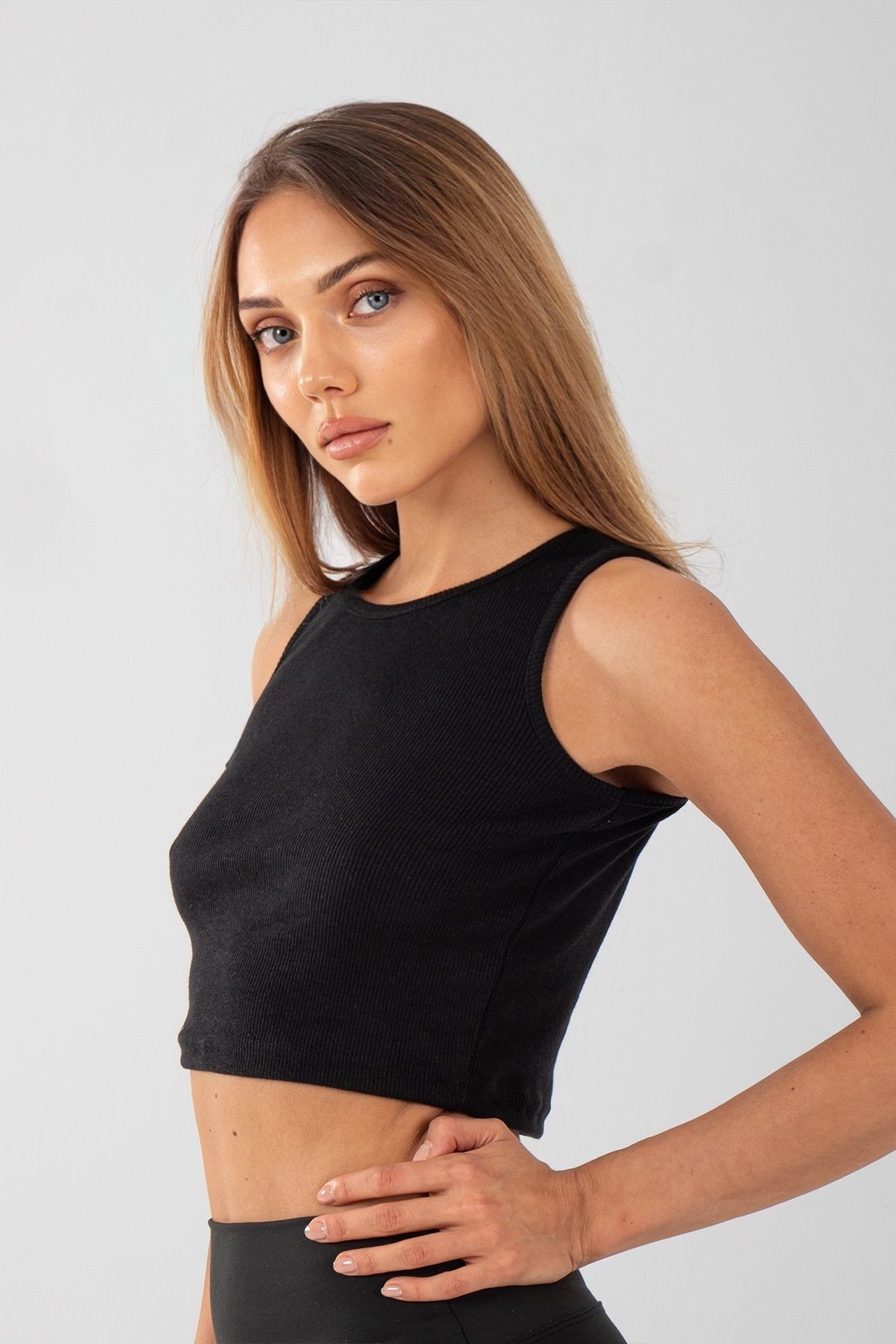 Halter Yaka Fitilli Crop Top Atlet