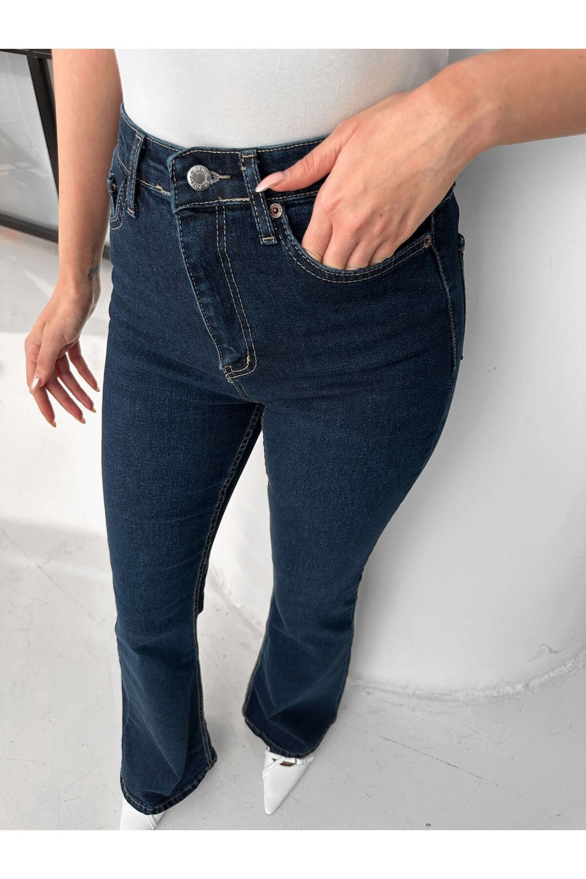 Kadın 90's İspanyol Paça Lacivert Yüksek Bel Comfort Likralı Denim Flare Kot Pantolon jeans