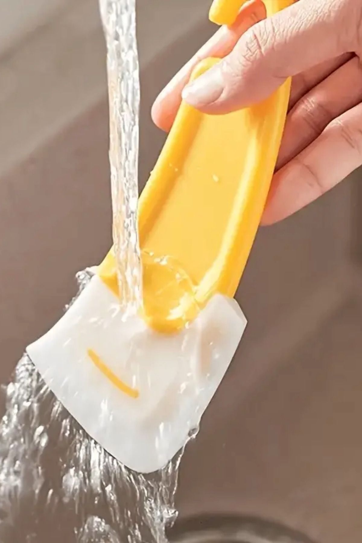 1 Adet Yağ ve Leke Kazıyıcı Mini Silikon Spatula Askılıklı ve Plastik Saplı