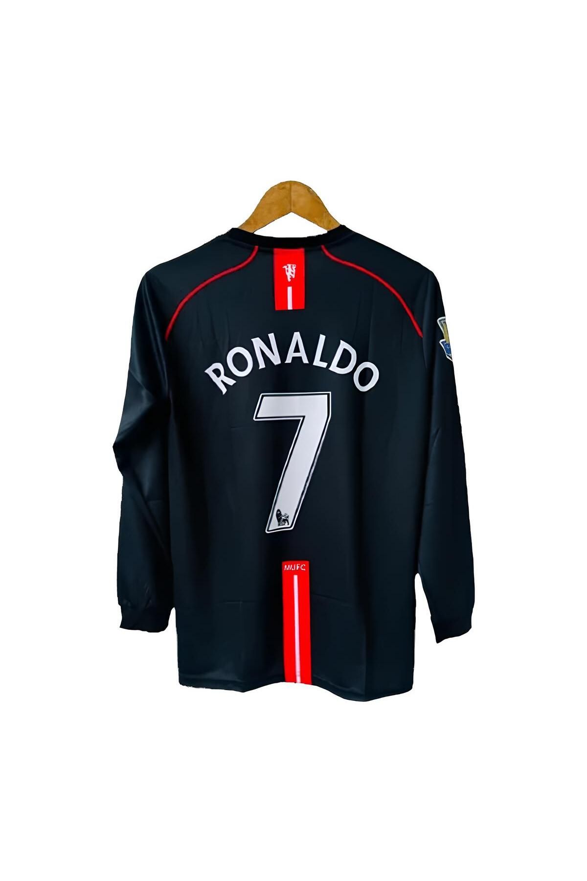 Ronaldo 2007 Efsane Siyah Renk Uzun Kollu Nostalji Forma M.a.n.c.h.e.s.t.e.r U.n.i.t.e.d lion