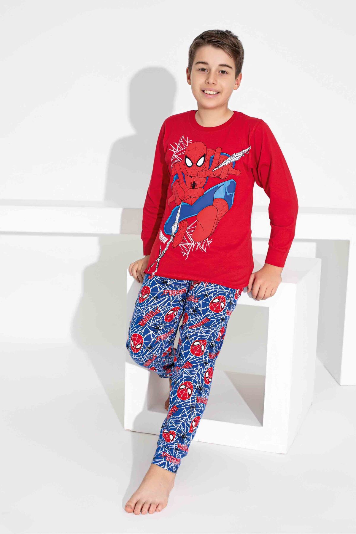 Erkek Çocuk Ve Garson Boy Kırmızı Spiderman Penye Süprem Pijama Takımı