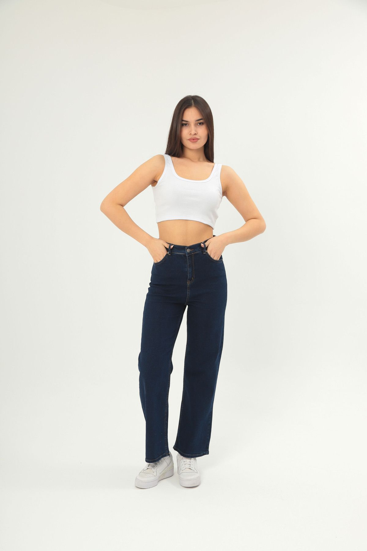 FRANCO RENZO Kadın AskılıCrop Top Bluz