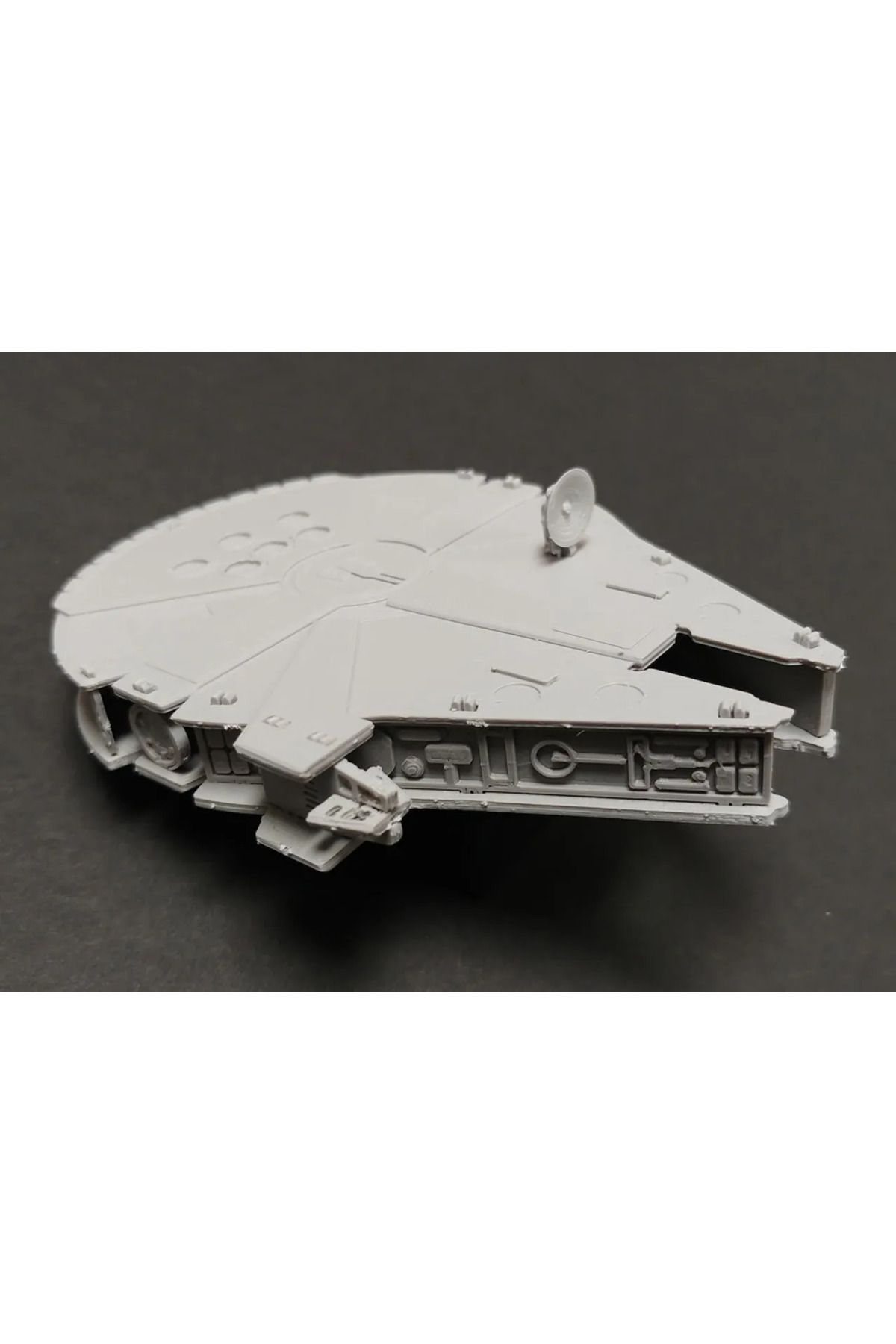 Millennium Falcon Kit Card Maket Beyaz Renk