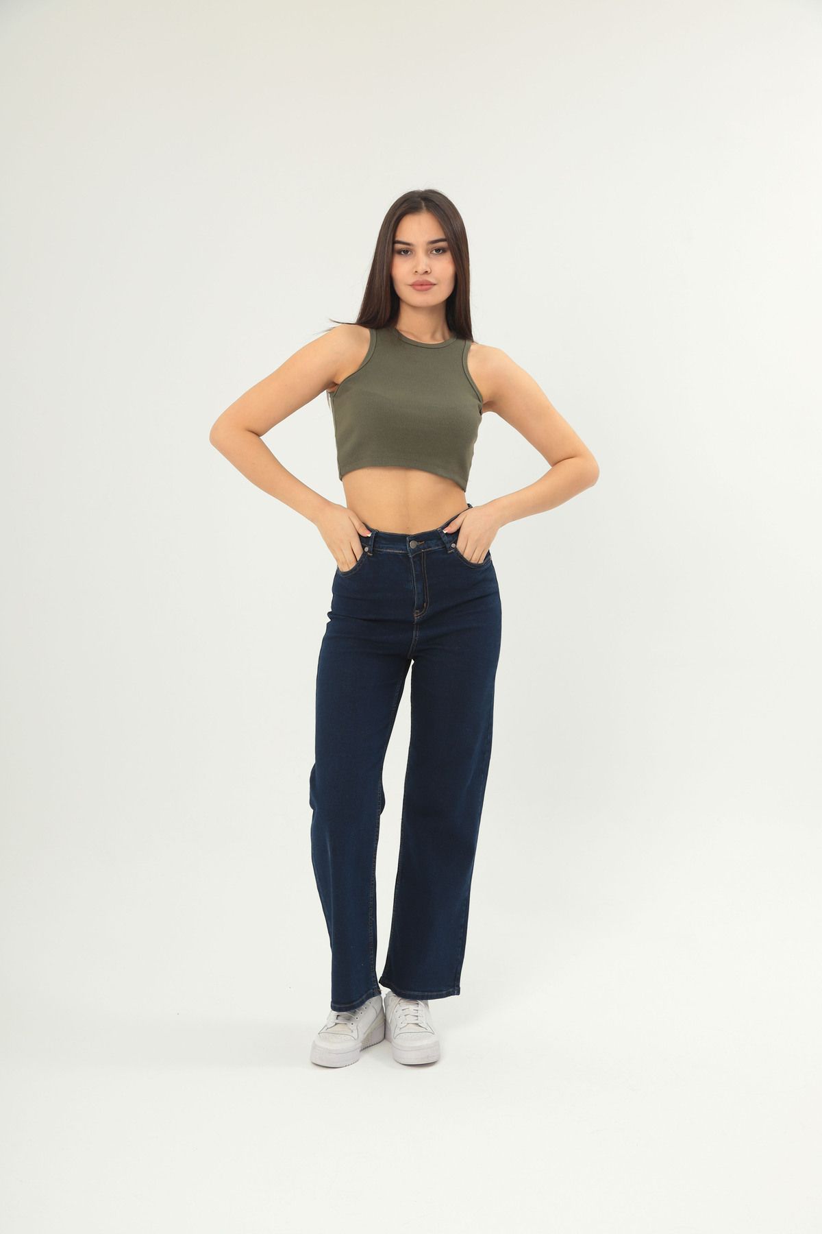 FRANCO RENZO Kadın AskılıCrop Top Bluz