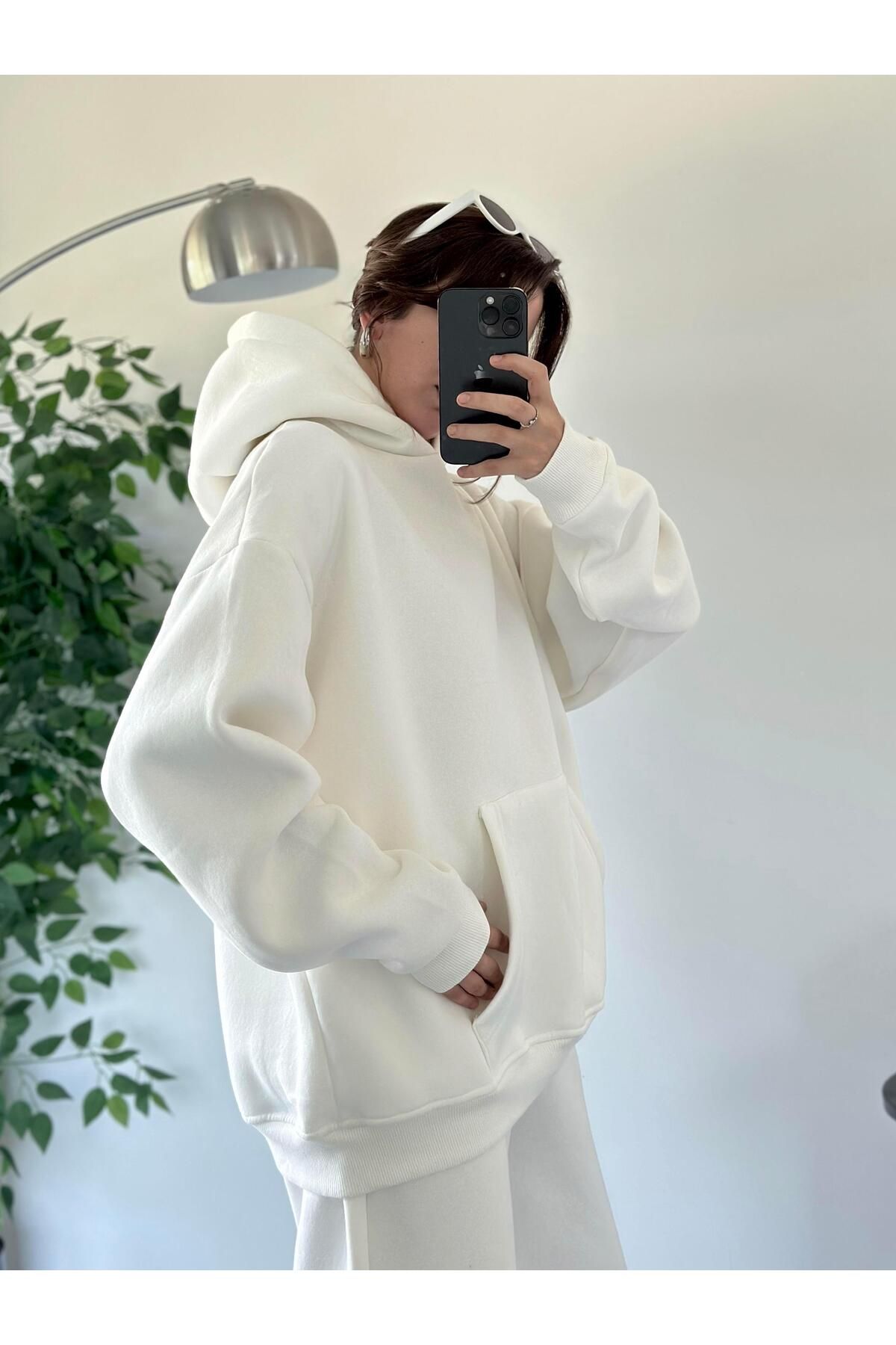 Gale Oversize Beyaz Hoodie Takım