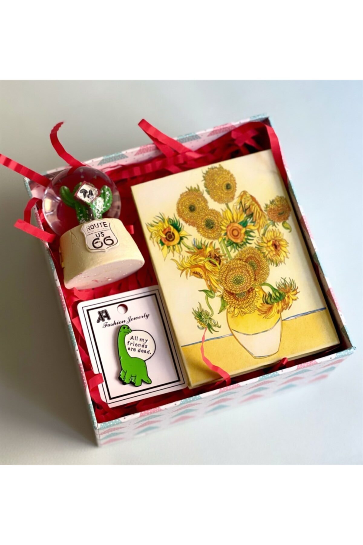 Gift Moda Yönlendirici Kaktüs Mini Kar Küresi Rozet Ve Ayçiçeği Mini Fotoğraf Albümü Hediye Seti