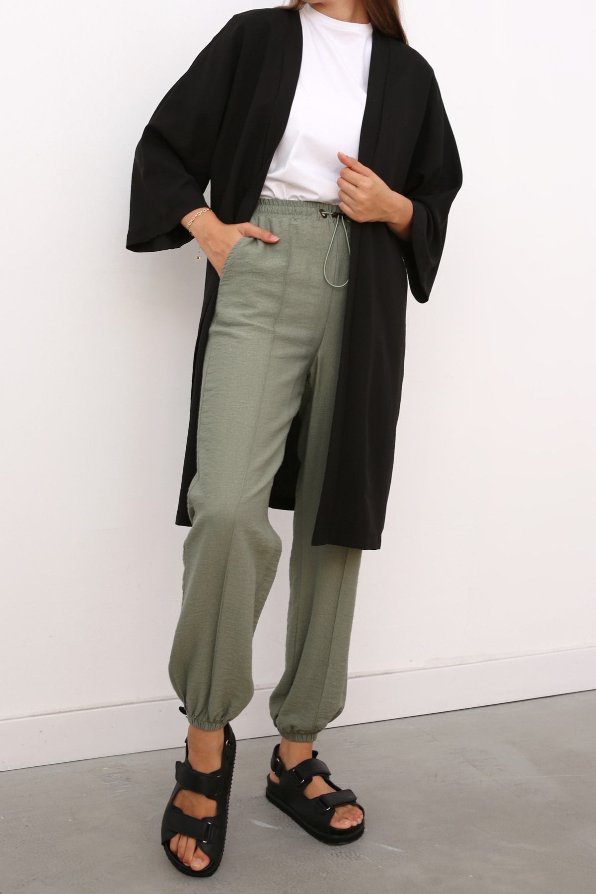 Ekrumoda Siyah Ayrobin Salaş Kimono