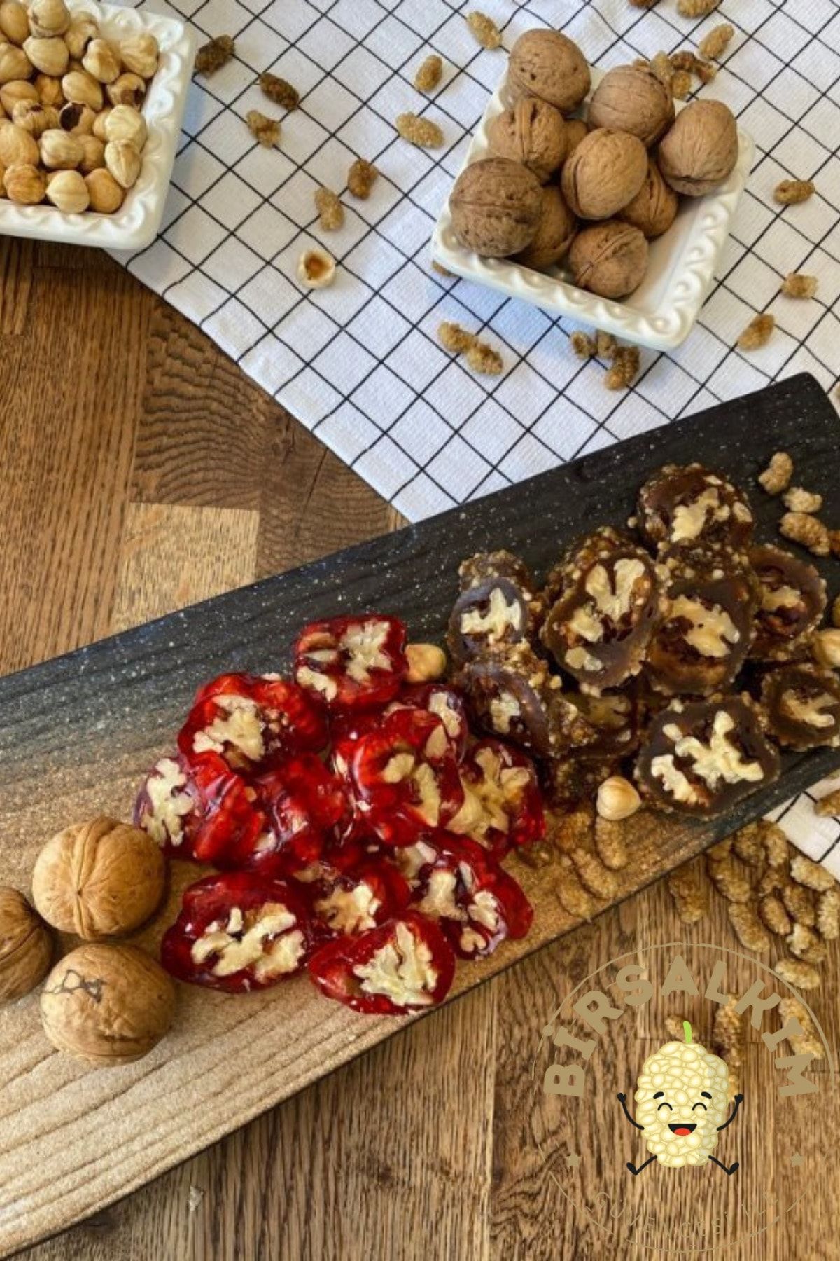 Bİrsalkım Pestİl & Köme Gümüşhane Sümela Paketi 1500 gr ( Narlı Ve Üzüm Pekmezli Karışık Cevizli Sucuk)
