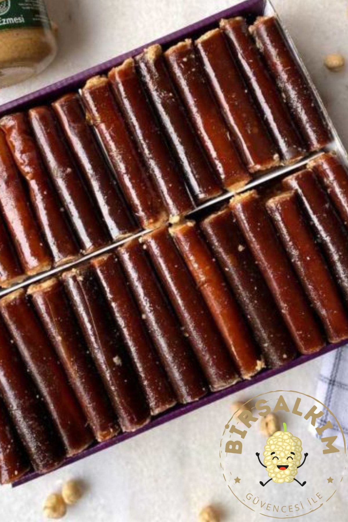 Birsalkım Gümüşhane 'den Keçiboynuzu Pestilli Fındık Ezmeli Rulo Sarma Pestil 1000 gr