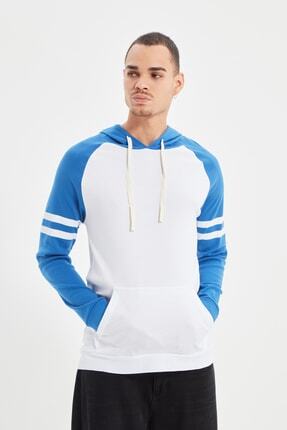 TRENDYOL MAN Mavi Erkek Kapüşonlu Kanguru Cepli Uzun Kollu Reglan Kollu T-Shirt TMNAW20SW0243
