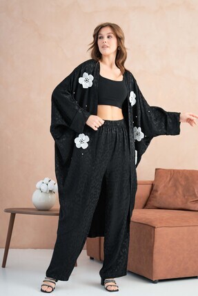 Kadın Önü Çiçek Ve Taş Detaylı Jakar Kimono Ve Pantolon Alt Üst Takım Image 1