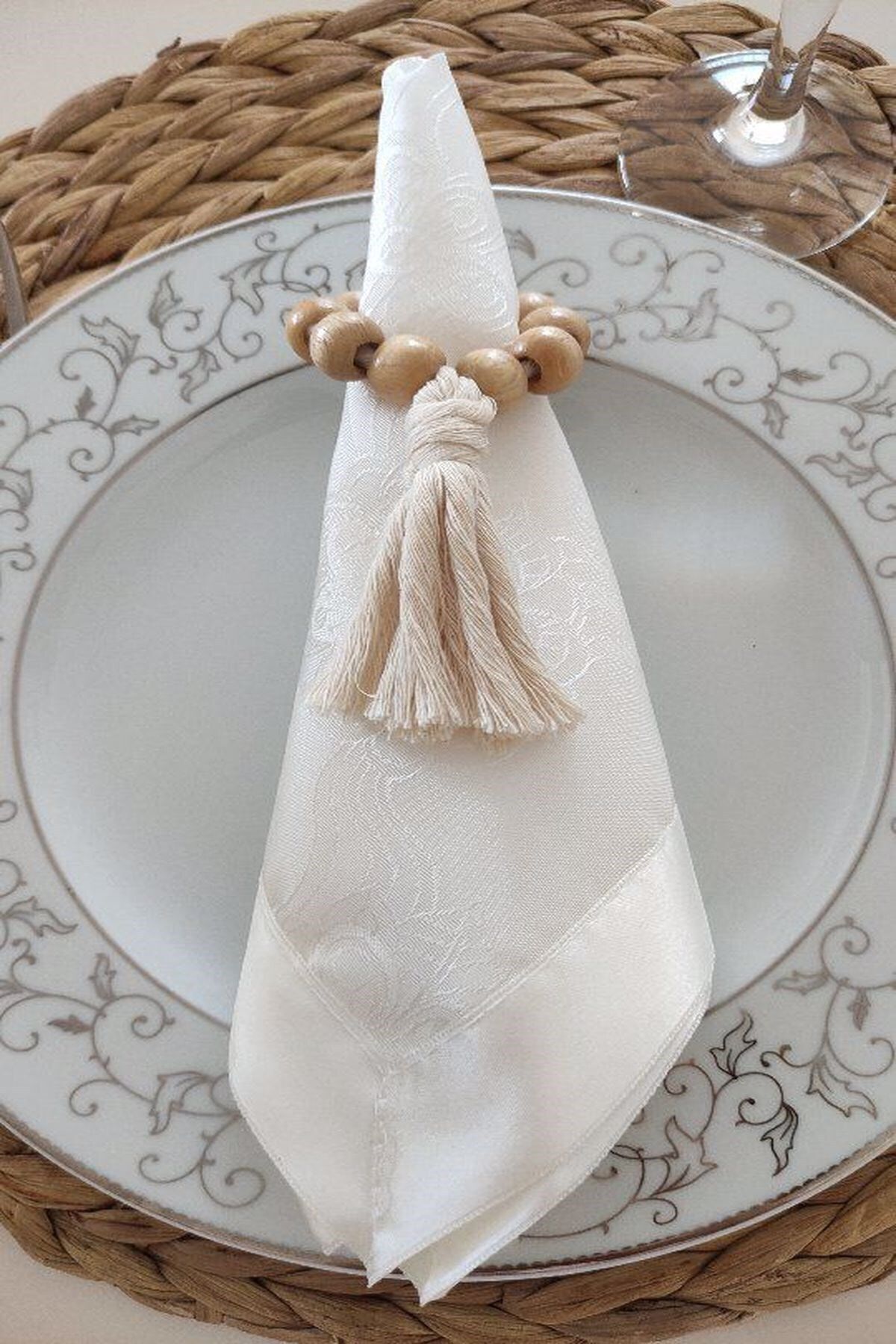 ESanat Evi 6'lı Parlak Ahşap Boncuklu Püsküllü Peçete Yüzüğü