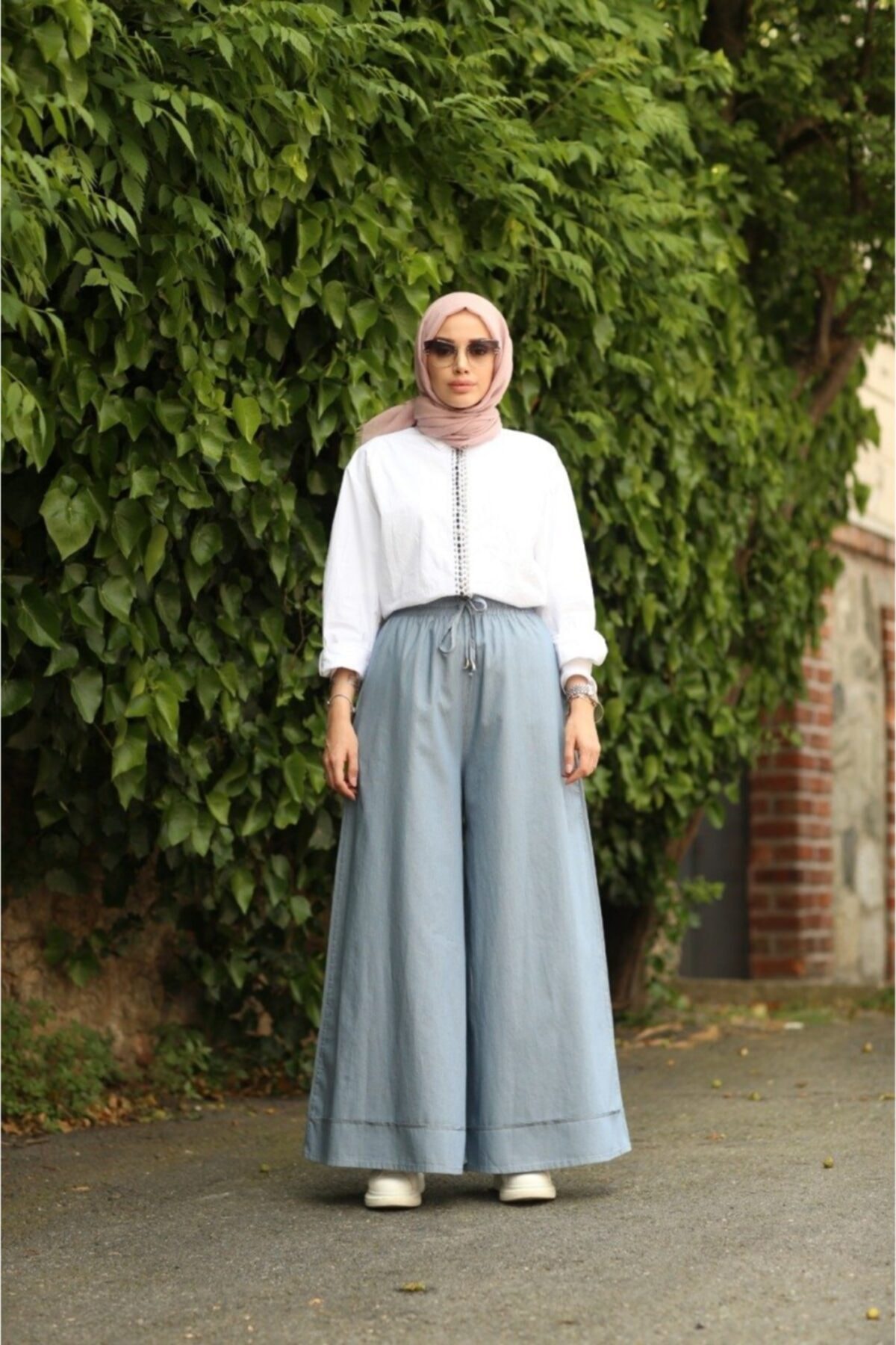 Neways Bol Paça Bel Lastikli Pantolon Açık Mavi 01138