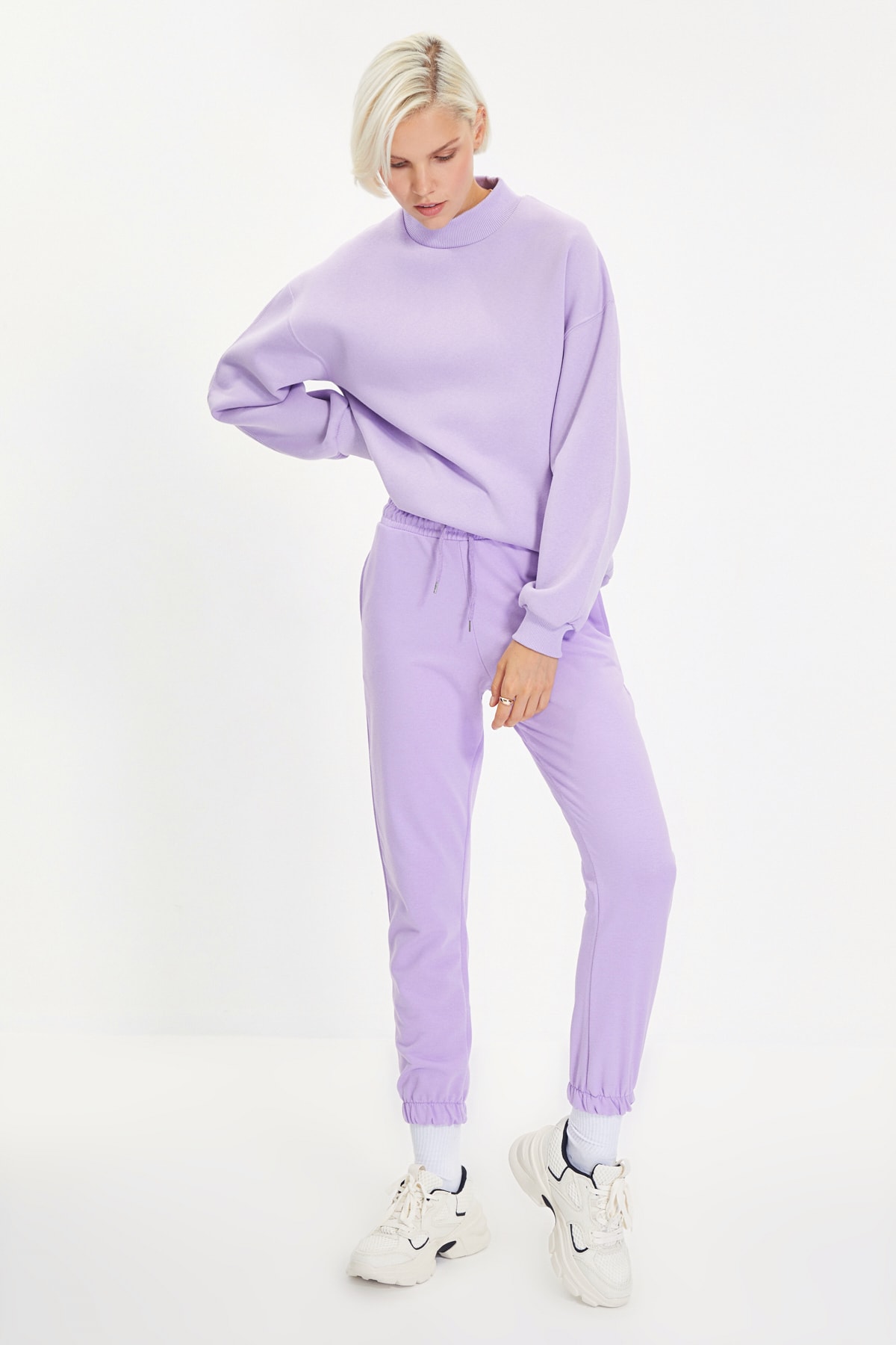 TRENDYOLMİLLA Lila Basic Jogger Örme İnce Eşofman Altı TWOAW21EA0194