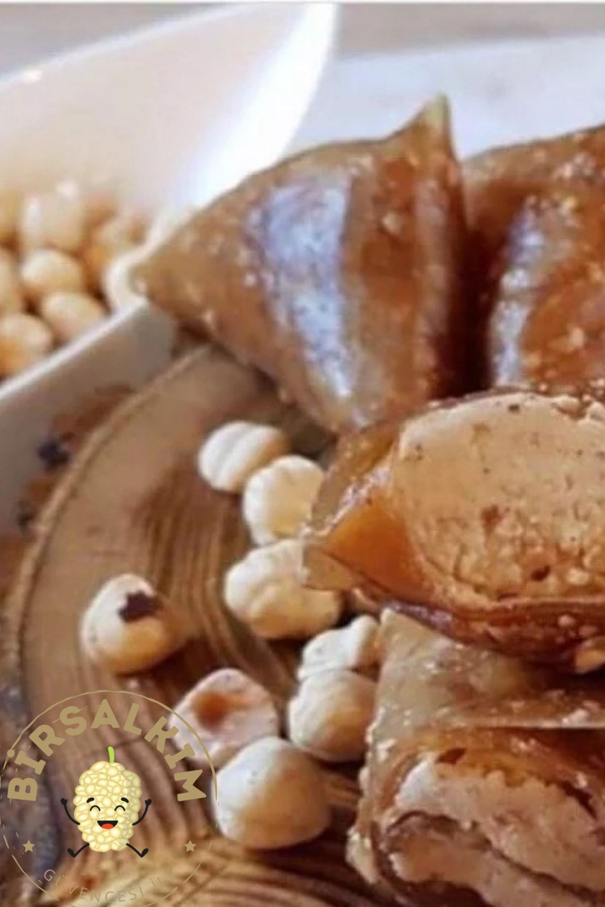 Birsalkım Gümüşhane' Muska Pestil Fındık Ezmesi Dolgulu 1.5 Kg
