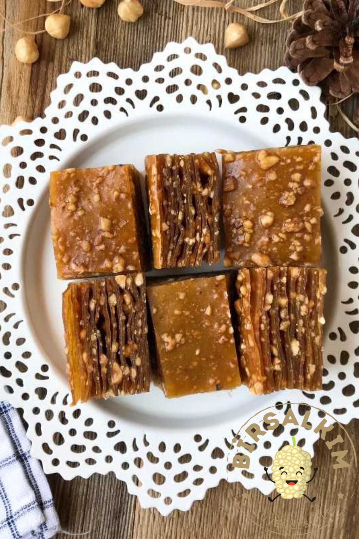 Bİrsalkım Pestİl & Köme Gümüşhane Fındıklı Dut Pestili 1000 gr Özel Lezzet