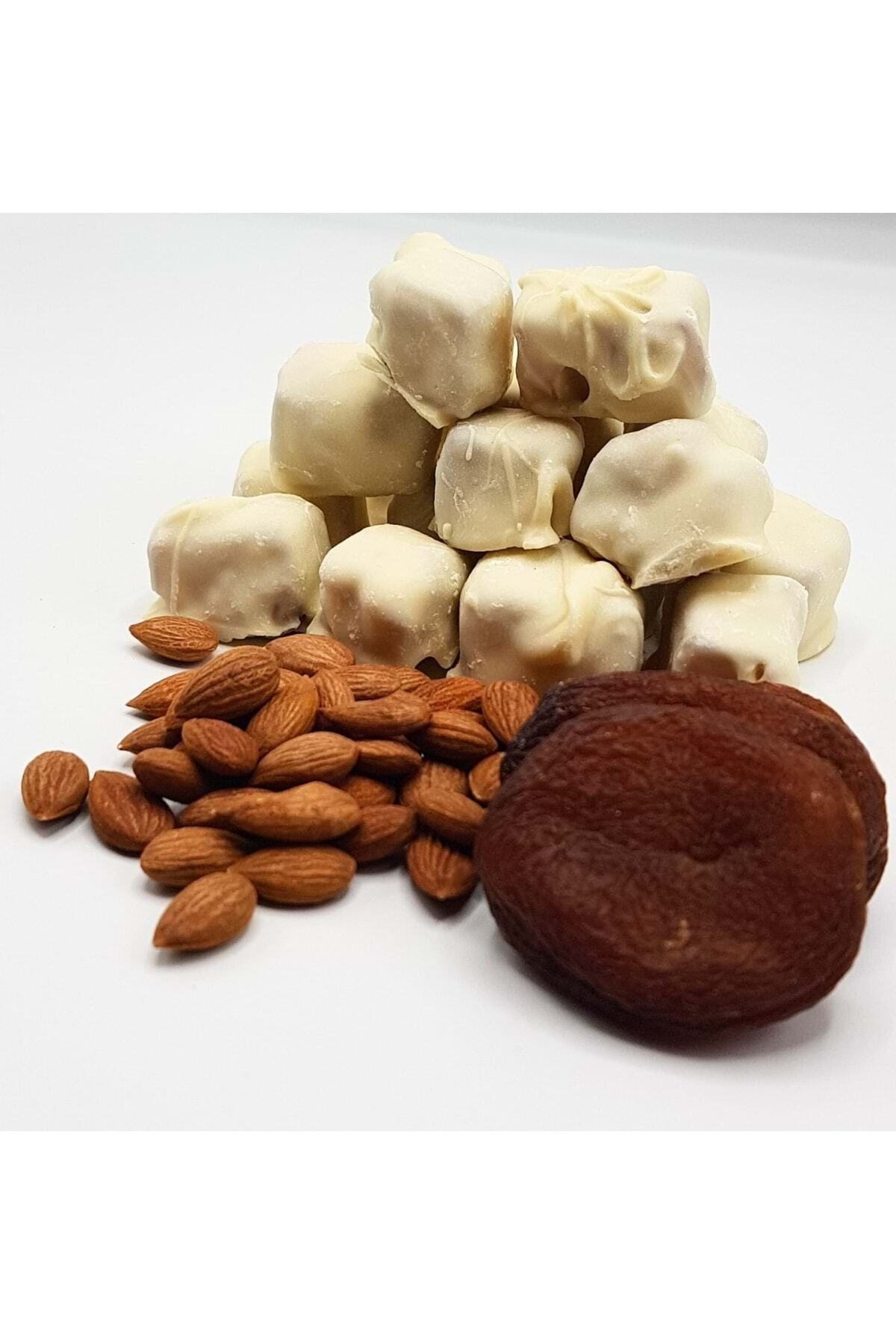 Şekirdek Beyaz Çikolata Kaplı Kayısı Lokumu (kg)