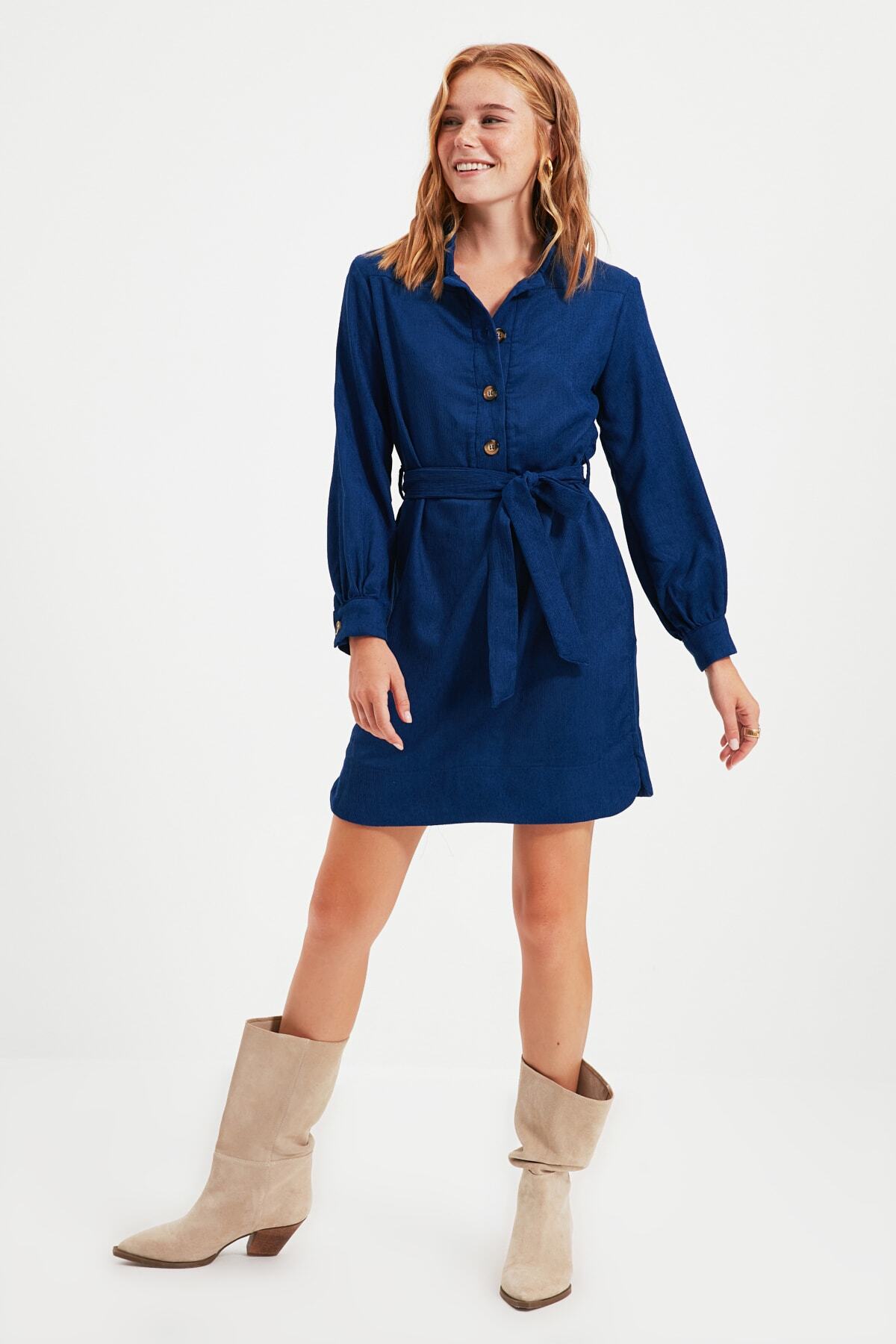 TRENDYOLMİLLA Indigo Kuşaklı Kadife Elbise TWOAW21EL0392