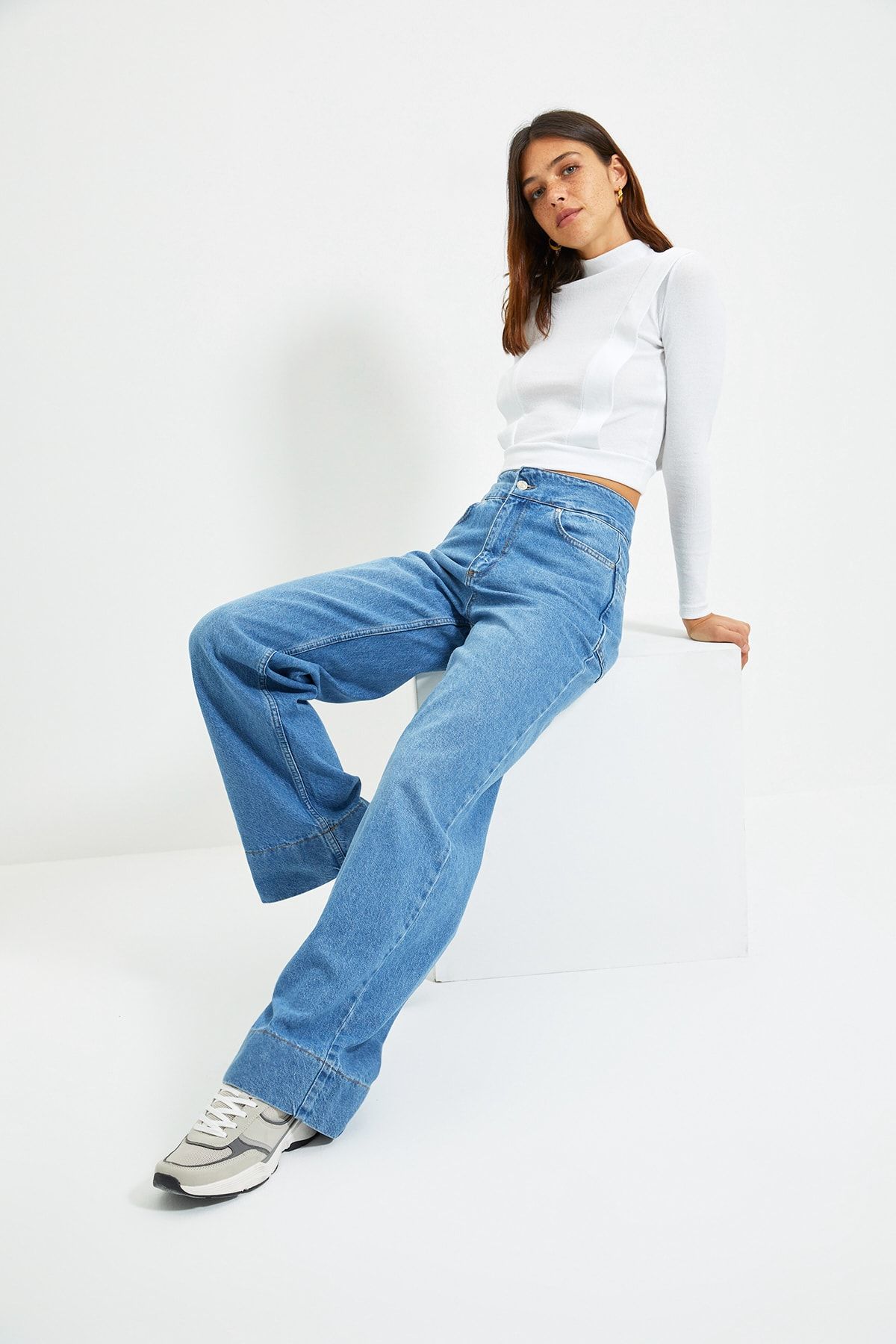 TRENDYOLMİLLA Mavi Bel Detaylı Yüksek Bel Wide Leg Jeans TWOAW22JE0615