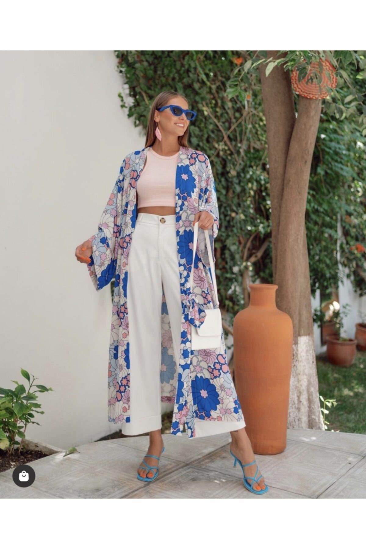 Nunchi Look Keten Pembe Mavi Çiçek Desenli Belden Kuşaklı Uzun Kimono