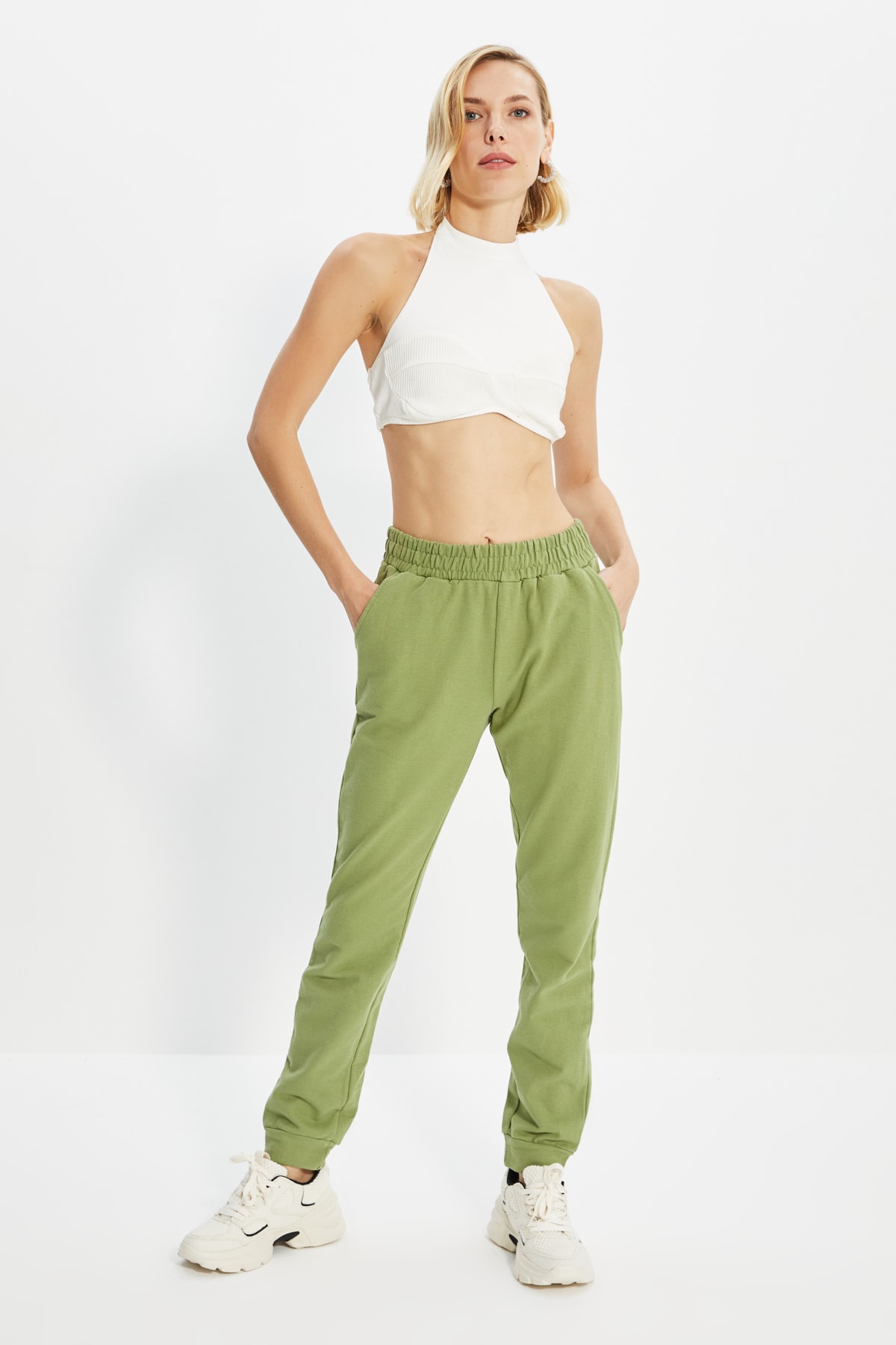 TRENDYOLMİLLA Mint Basic Jogger Örme İnce Eşofman Altı TWOAW22EA0007