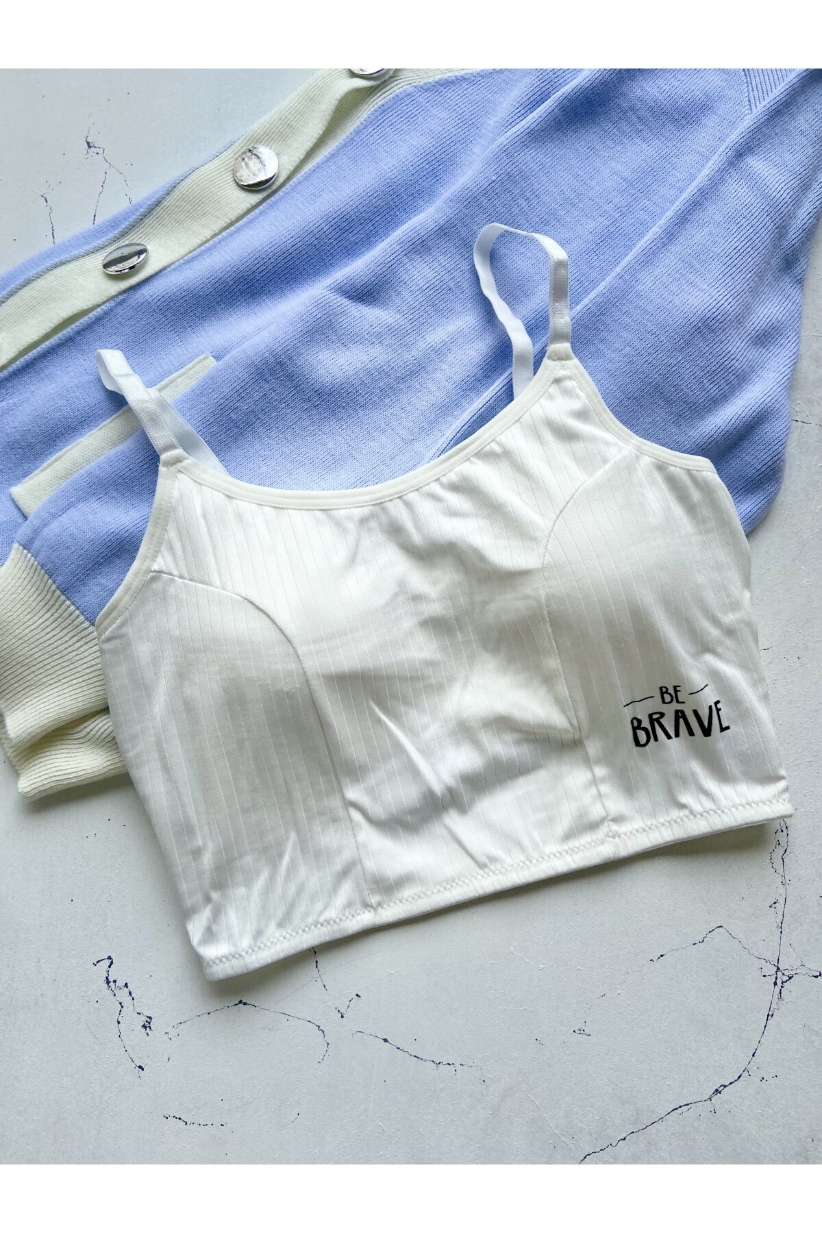 VALENS&SPİRİT Kadın Ekru Yumuşak Dokulu Gögüs Pedli Desteksiz Askılı Crop Top