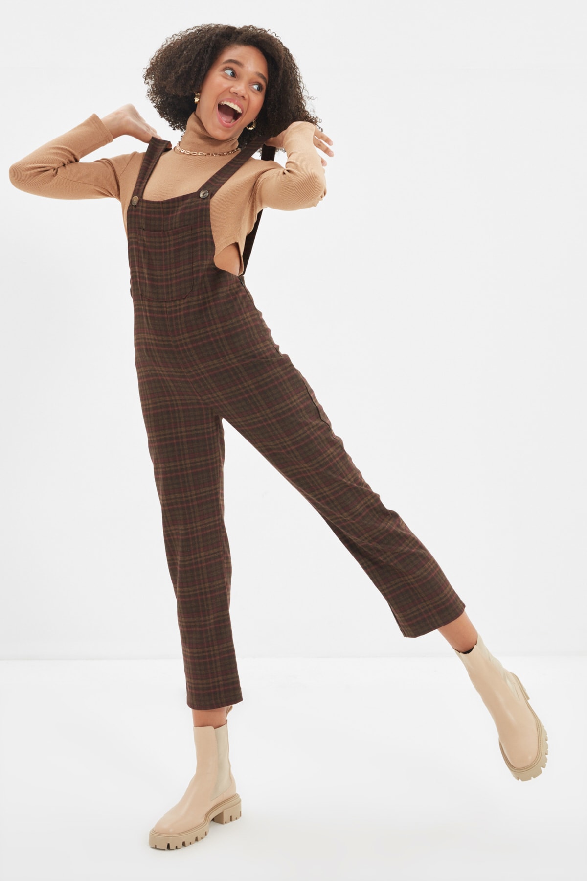 TRENDYOLMİLLA Siyah Kareli Cep Detaylı Tulum TWOAW22TU0008