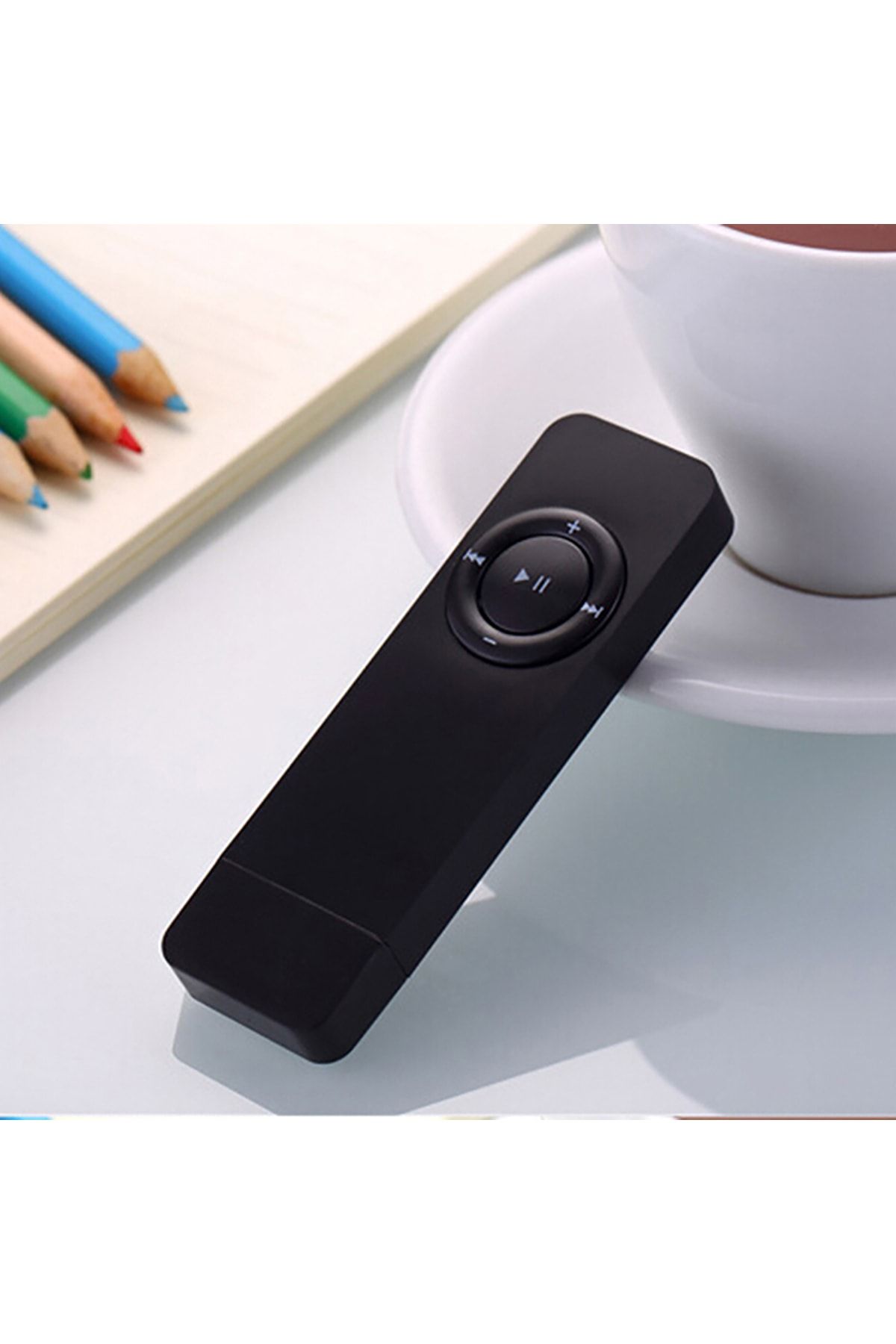 Streak 8GB SD Hafıza Kartı HEDİYE Sportif USB Girişli Şarjlı MP3 Müzik Çalar Player - SİYAH