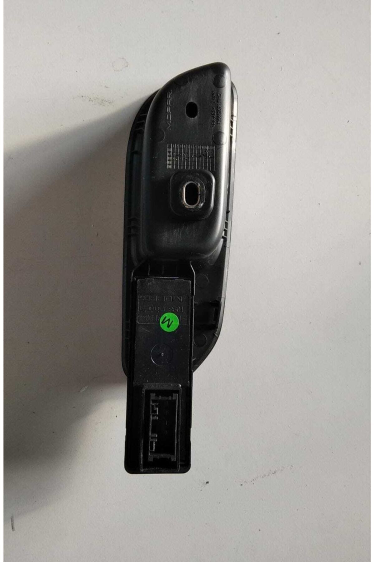 Fiat Fıat Egea Cam Açma Düğme Butonu Arka Sağ Yıl:2015-0 735664630