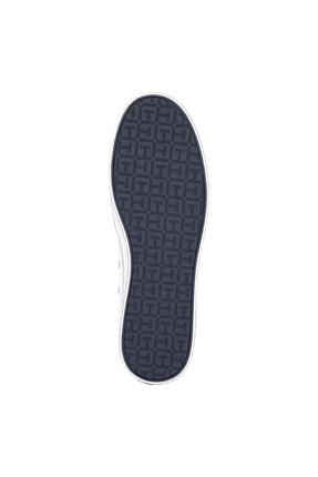 Iconıc Slıp On Sneaker Image 3