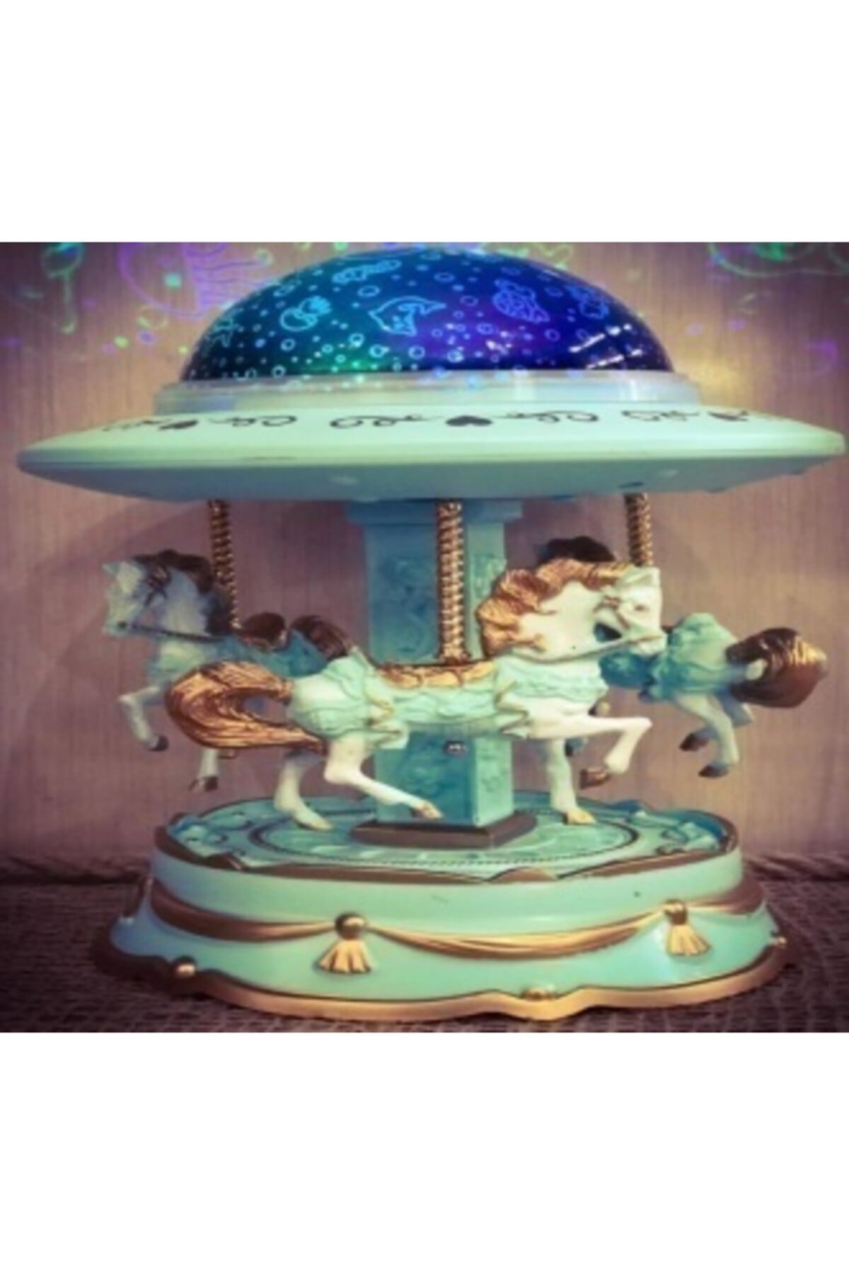 ÖZ&AKMAGAZA Projeksiyonlu Atlı Karınca Müzik Kutusu