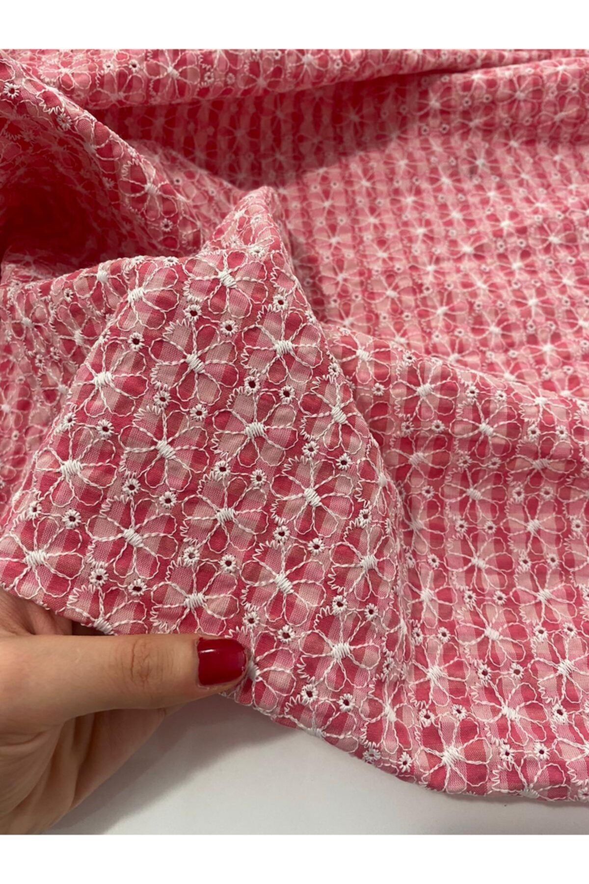 İzmitkumaş Pembe Potikare Fisto Kumaş Eni 1.40 Mt