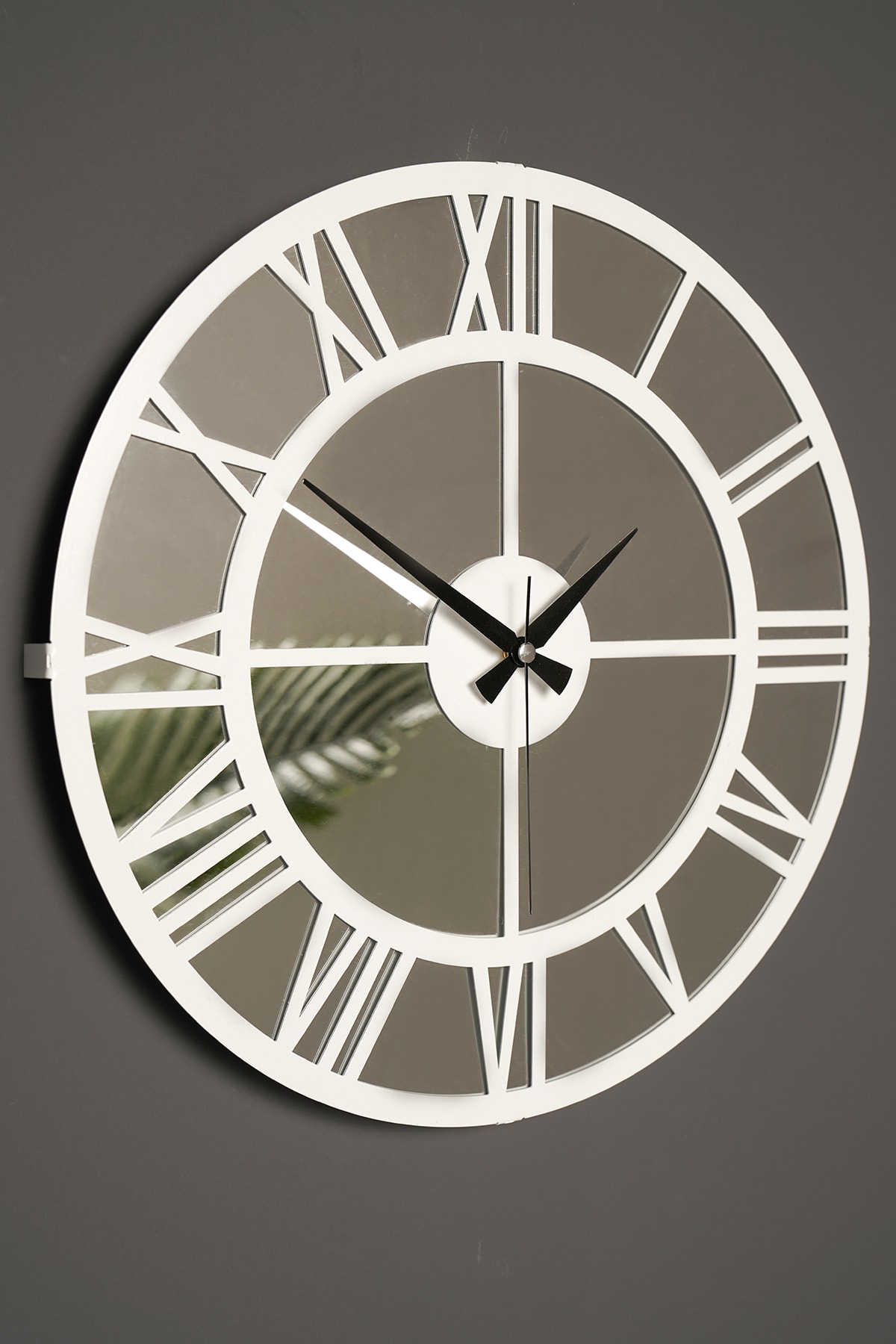 Muyika Design Muyika Roma Beyaz Aynalı Metal Duvar Saati 50x50cm Sessiz Mekanizmalı